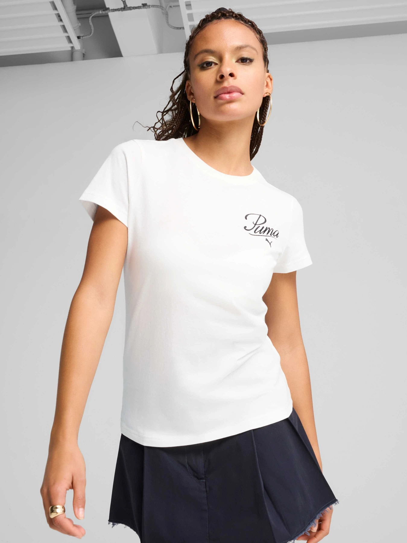 Футболки і поло PUMA Script Tee модель 684982 Фото