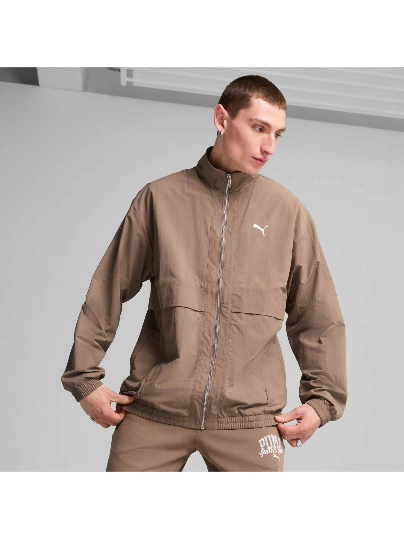 Куртки и дубленки PUMA Style Windbreaker модель 629902 Куртки и дубленки PUMA Style Windbreaker модель 629902 Фото