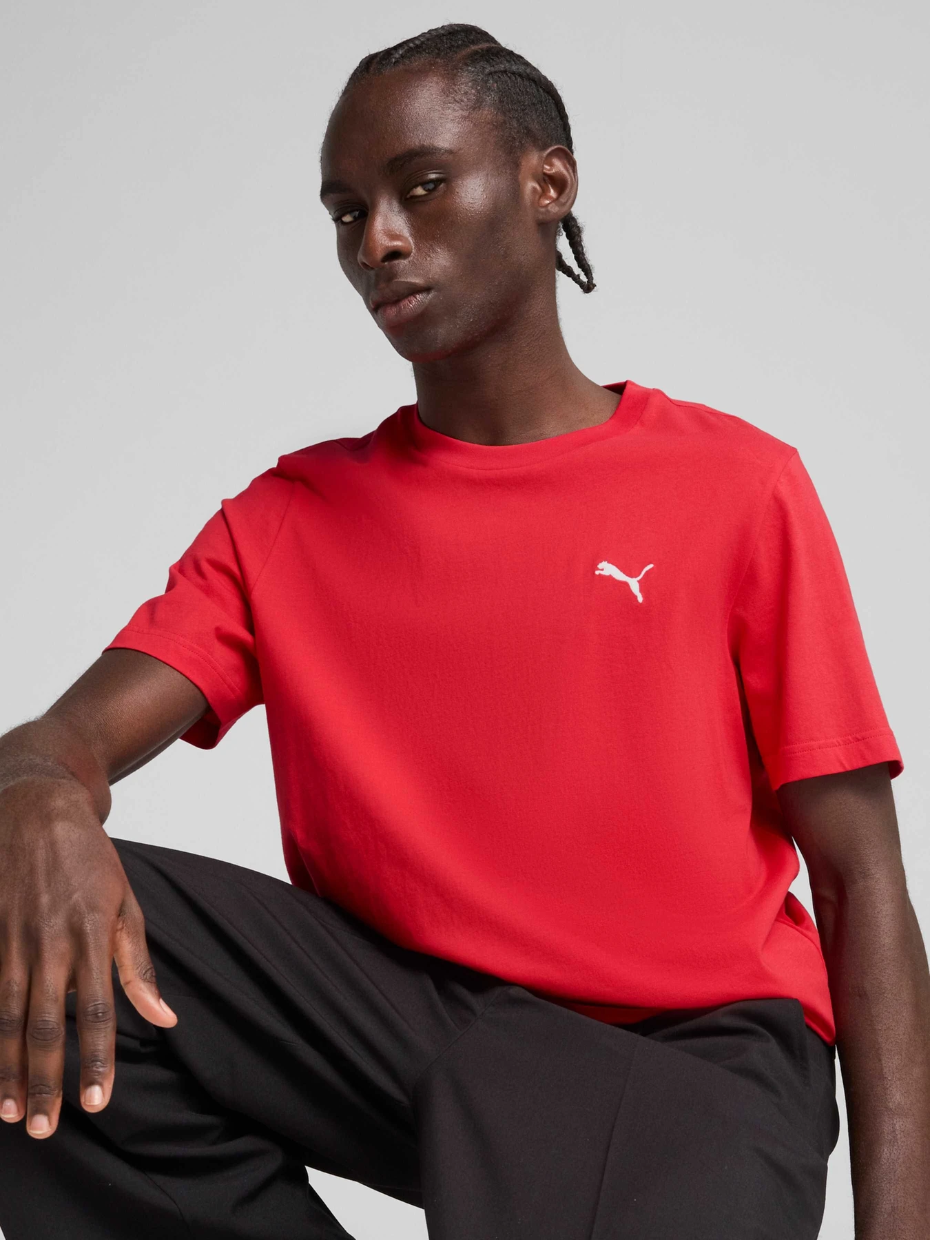 Футболки і поло PUMA Ess Small Logo Tee модель 682538 Футболки і поло PUMA Ess Small Logo Tee модель 682538 Фото