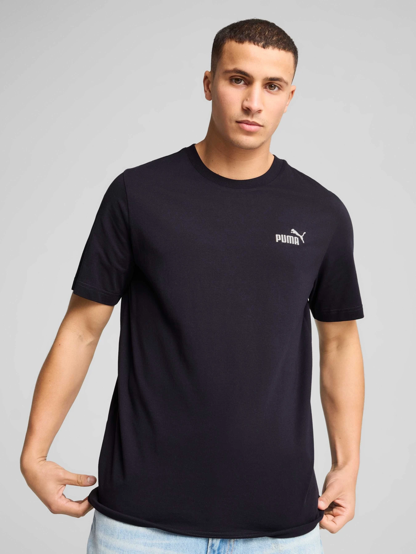 Футболки і поло PUMA Ess Small No. 1 Logo Tee модель 682534 Футболки і поло PUMA Ess Small No. 1 Logo Tee модель 682534 Фото