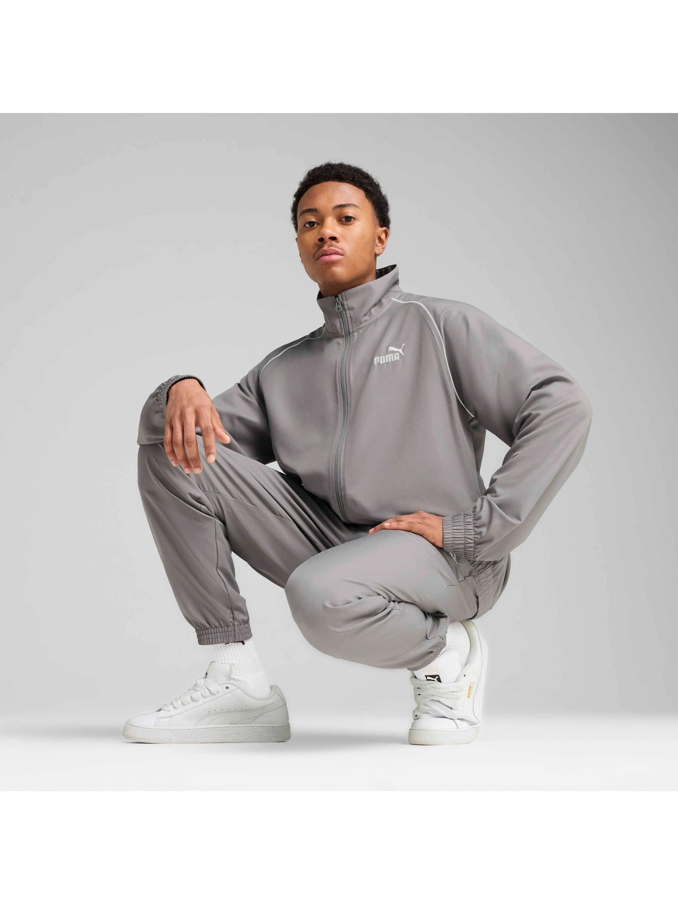 Костюмы PUMA Woven Piping Tracksuit модель 684849 Костюмы PUMA Woven Piping Tracksuit модель 684849 Фото