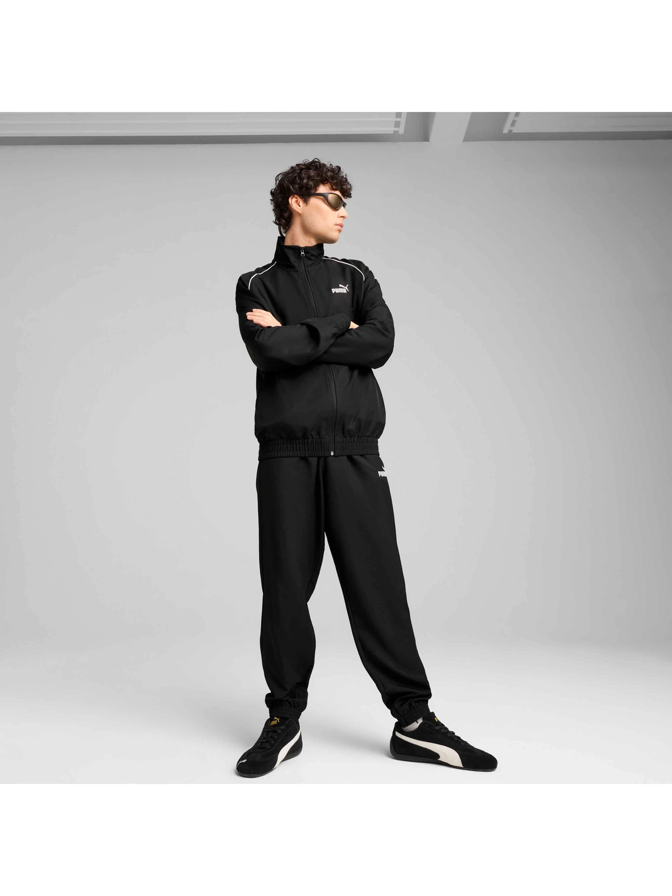 Костюмы PUMA Woven Piping Tracksuit модель 684849 Костюмы PUMA Woven Piping Tracksuit модель 684849 Фото