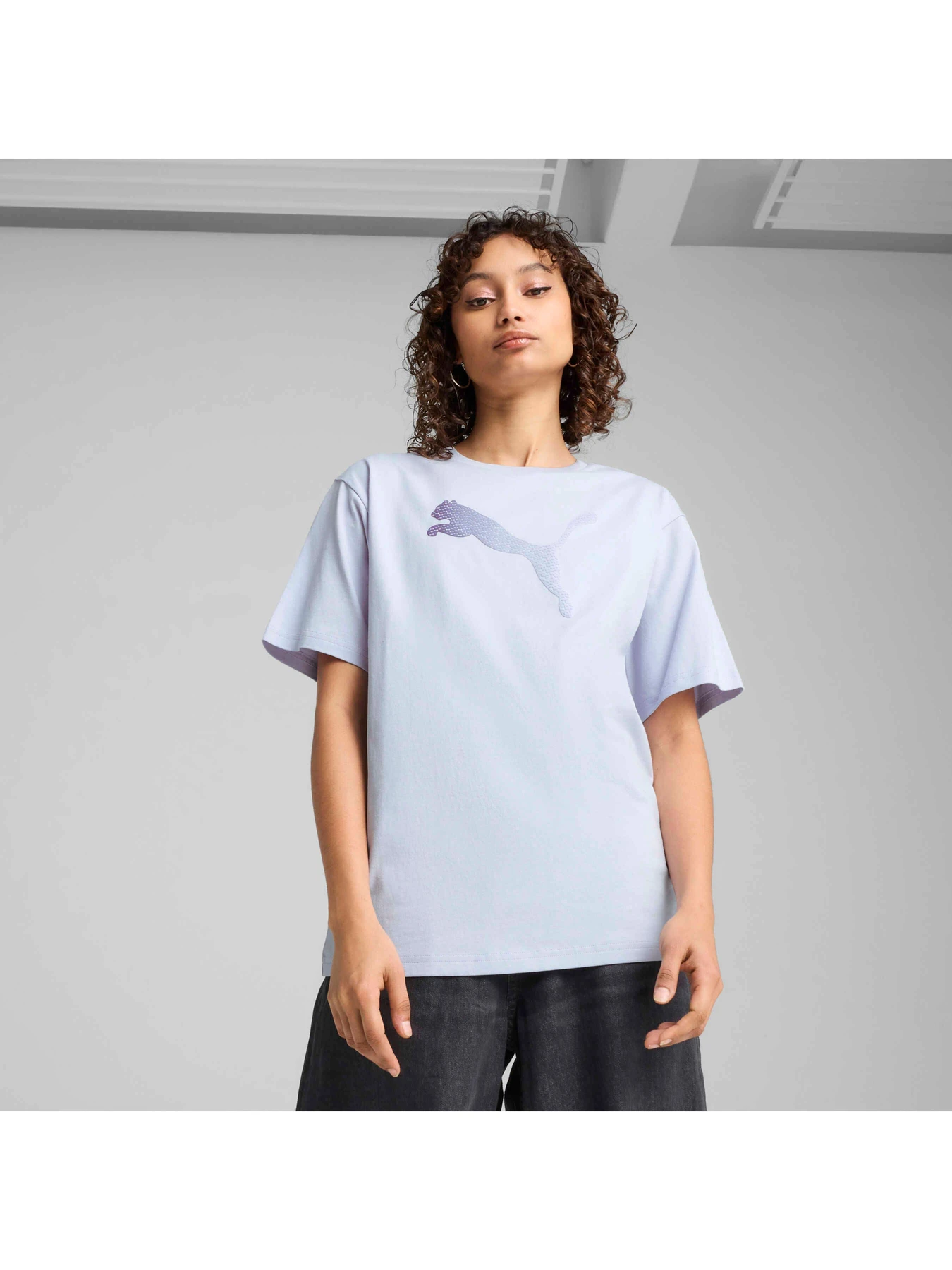 Футболки и поло PUMA Her Graphic Relaxed Tee модель 685054 Футболки и поло PUMA Her Graphic Relaxed Tee модель 685054 Фото