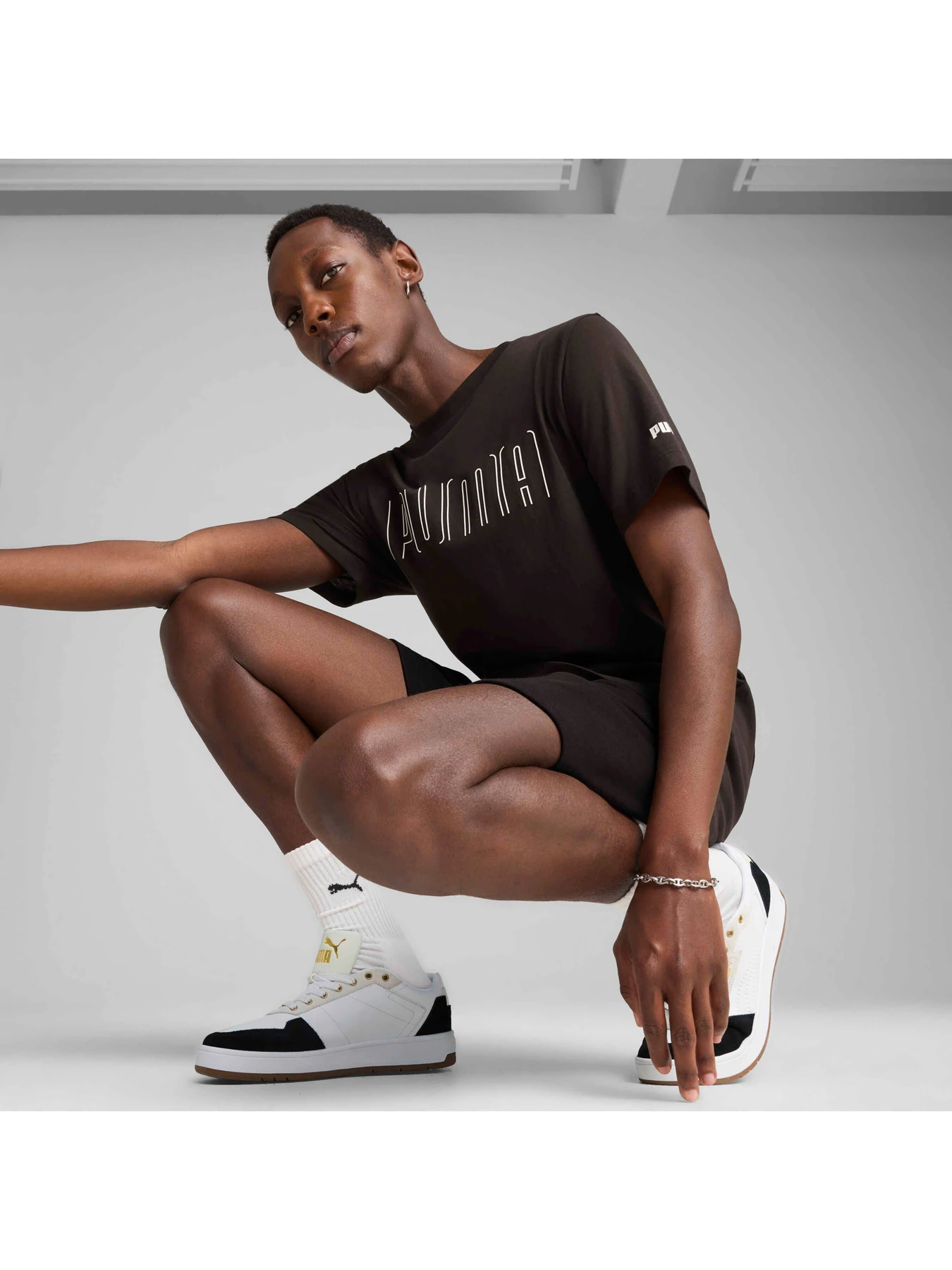Футболки і поло PUMA Sport Graphic Tee модель 684617 Футболки і поло PUMA Sport Graphic Tee модель 684617 Фото