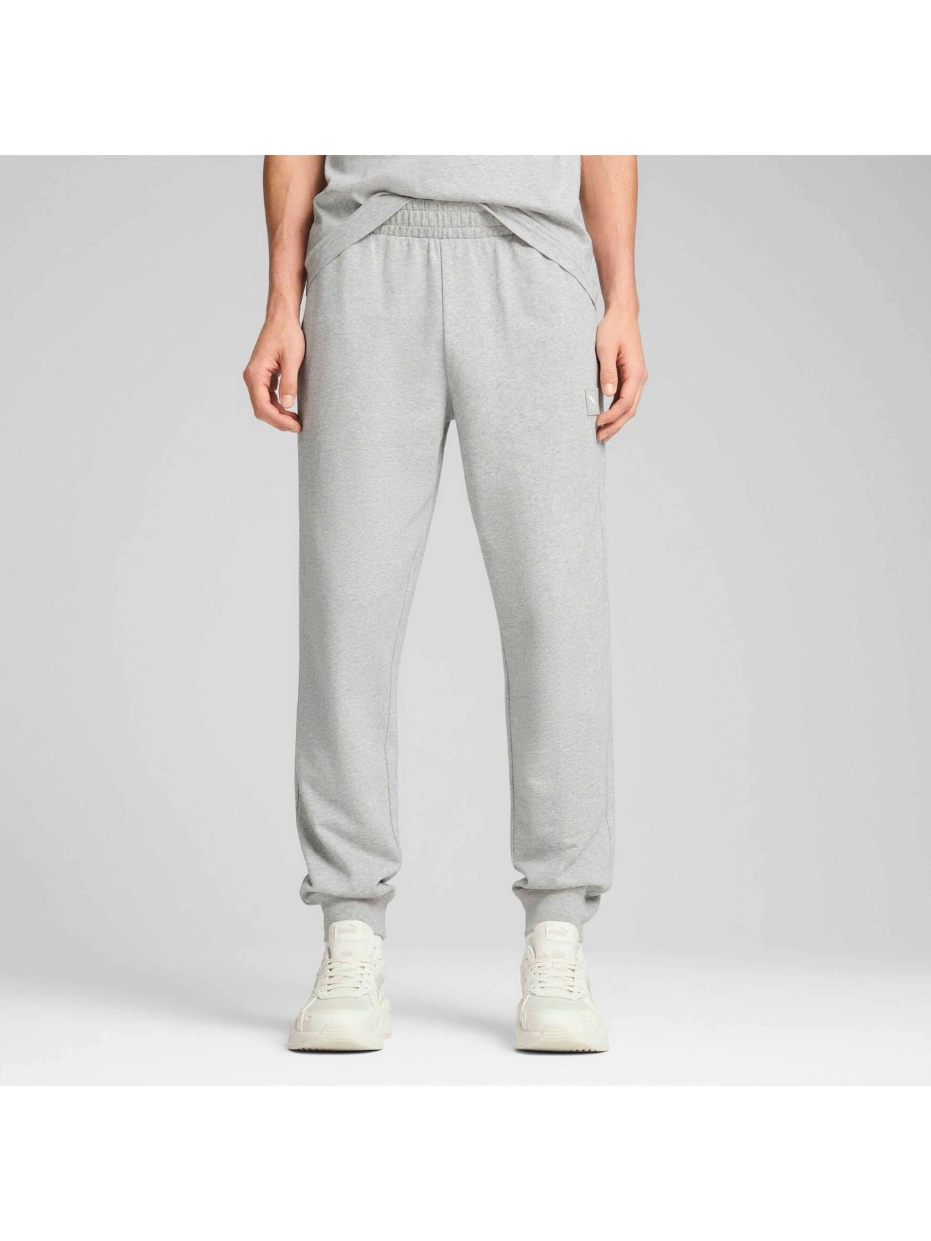 Брюки PUMA Ess Elevated Pants модель 684729 Брюки PUMA Ess Elevated Pants модель 684729 Фото