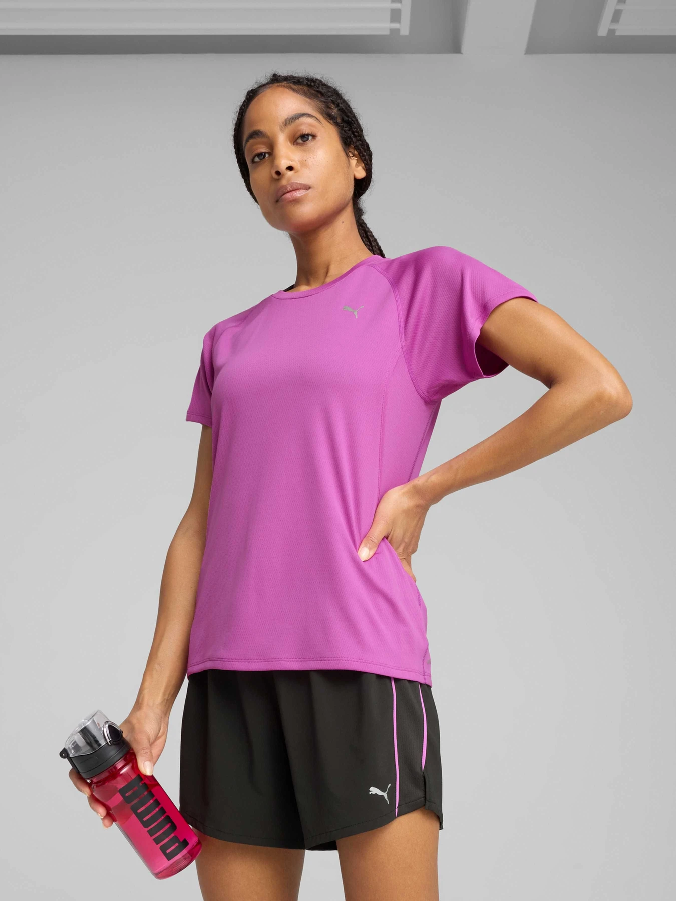 Футболки і поло PUMA Run Velocity Tee W (poly) модель 526578 Фото