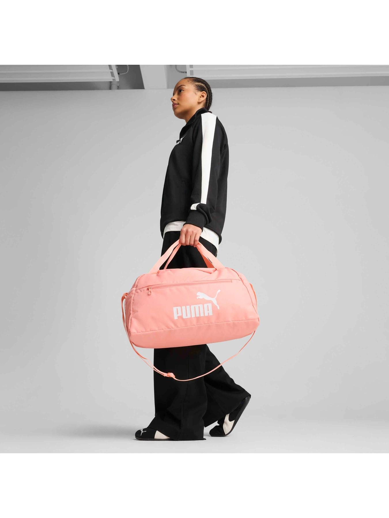 Сумки PUMA Phase Small Sports Bag модель 091167 Сумки PUMA Phase Small Sports Bag модель 091167 Фото