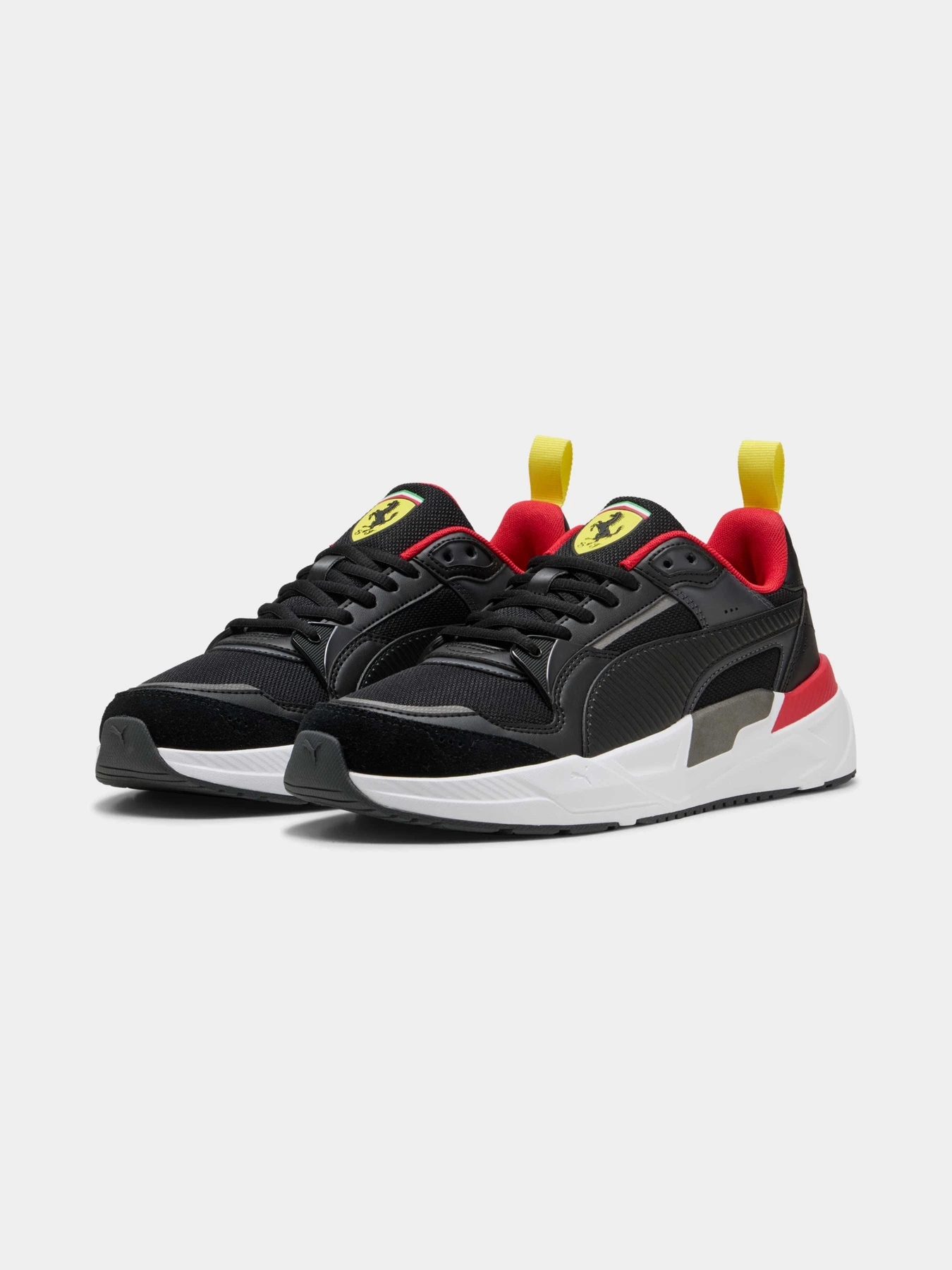 Кроссовки PUMA Ferrari Trinity 2 модель 308762 Фото
