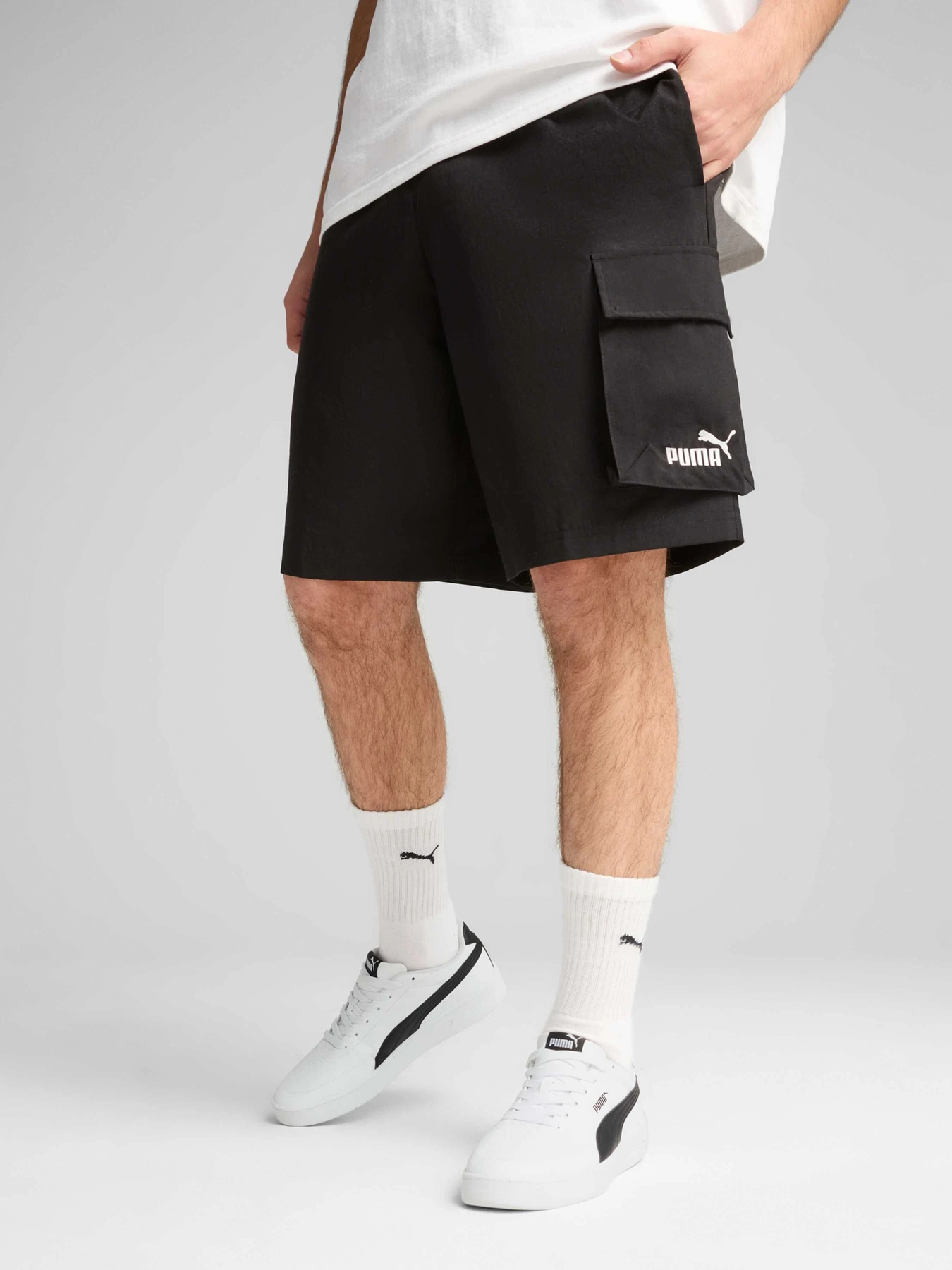 Шорти PUMA Ess Woven Cargo Shorts модель 682664 Шорти PUMA Ess Woven Cargo Shorts модель 682664 Фото