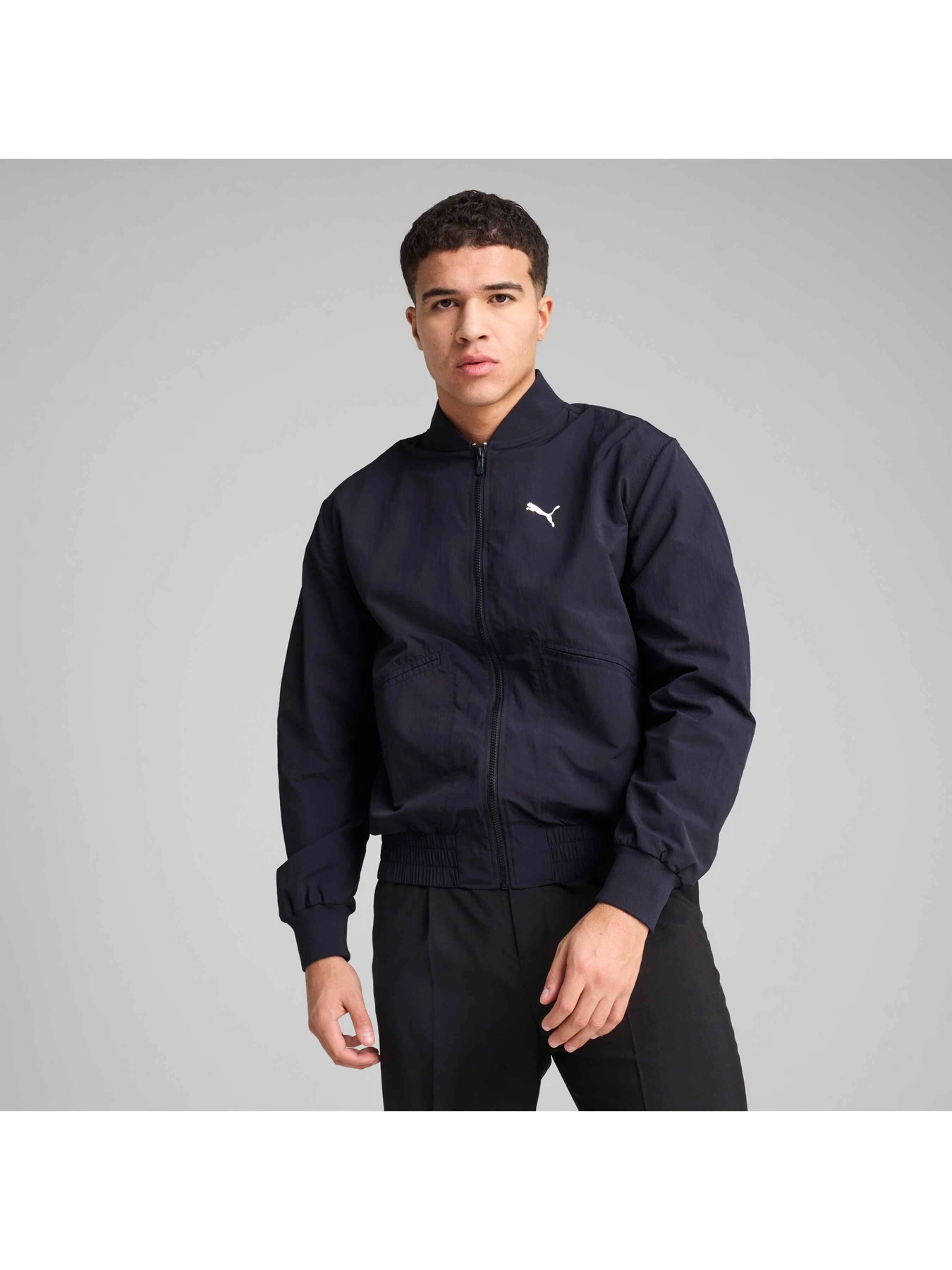 Куртки и дубленки PUMA Class Bomber модель 629903 Фото