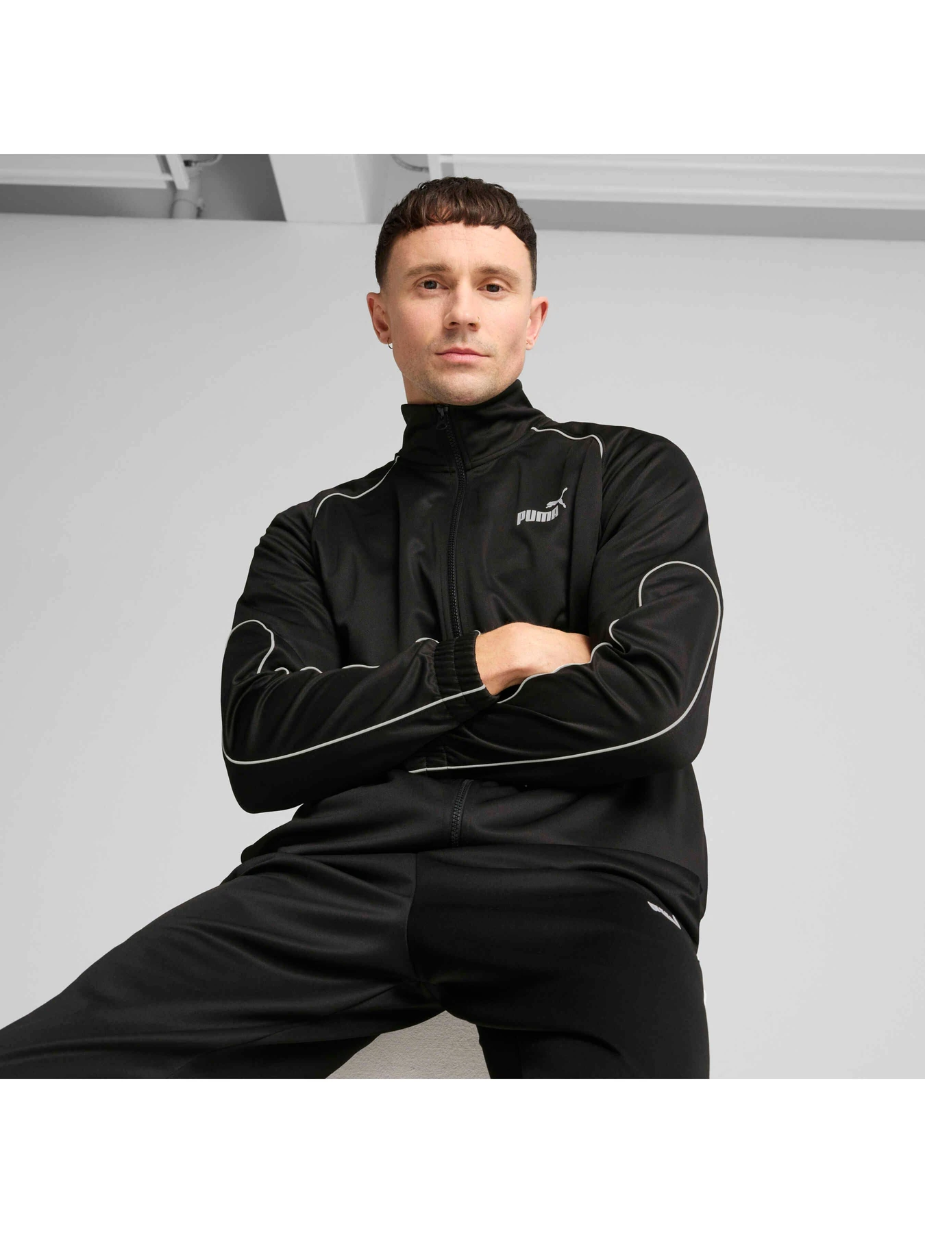 Худи и свитшоты PUMA Sport Poly Track Jacket модель 684618 Худи и свитшоты PUMA Sport Poly Track Jacket модель 684618 Фото