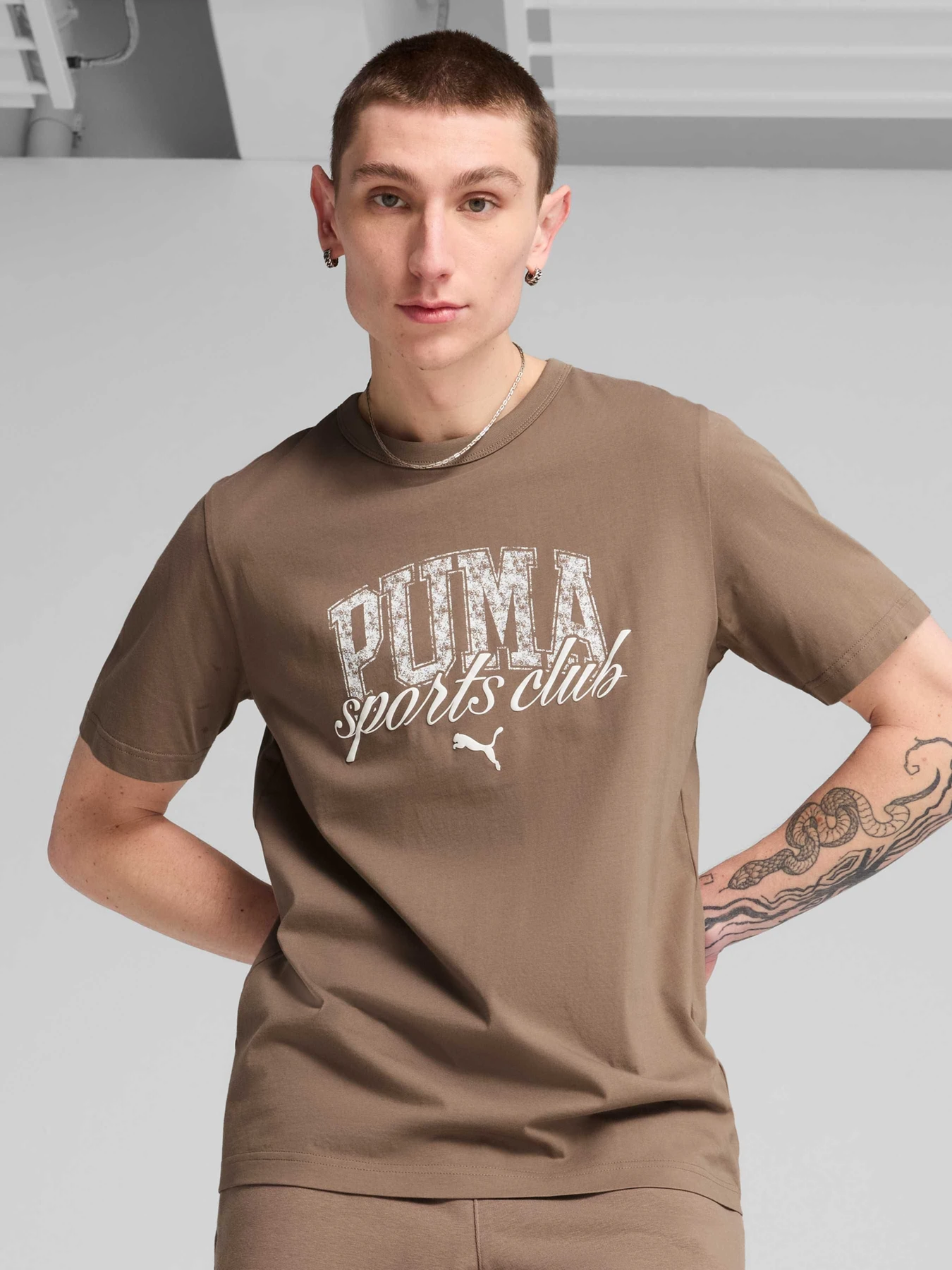Футболки и поло PUMA Class Graphic Tee модель 684643 Футболки и поло PUMA Class Graphic Tee модель 684643 Фото