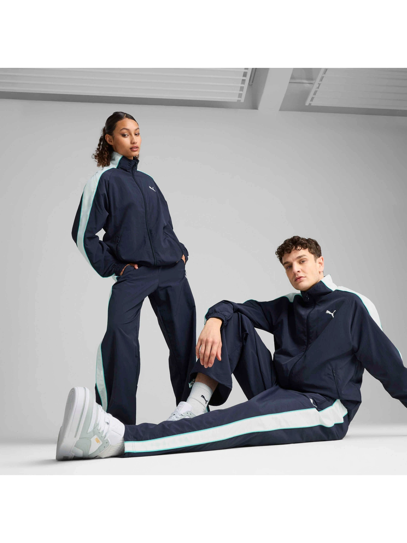 Штани PUMA T7 Oversized Track Pants модель 629594 Фото