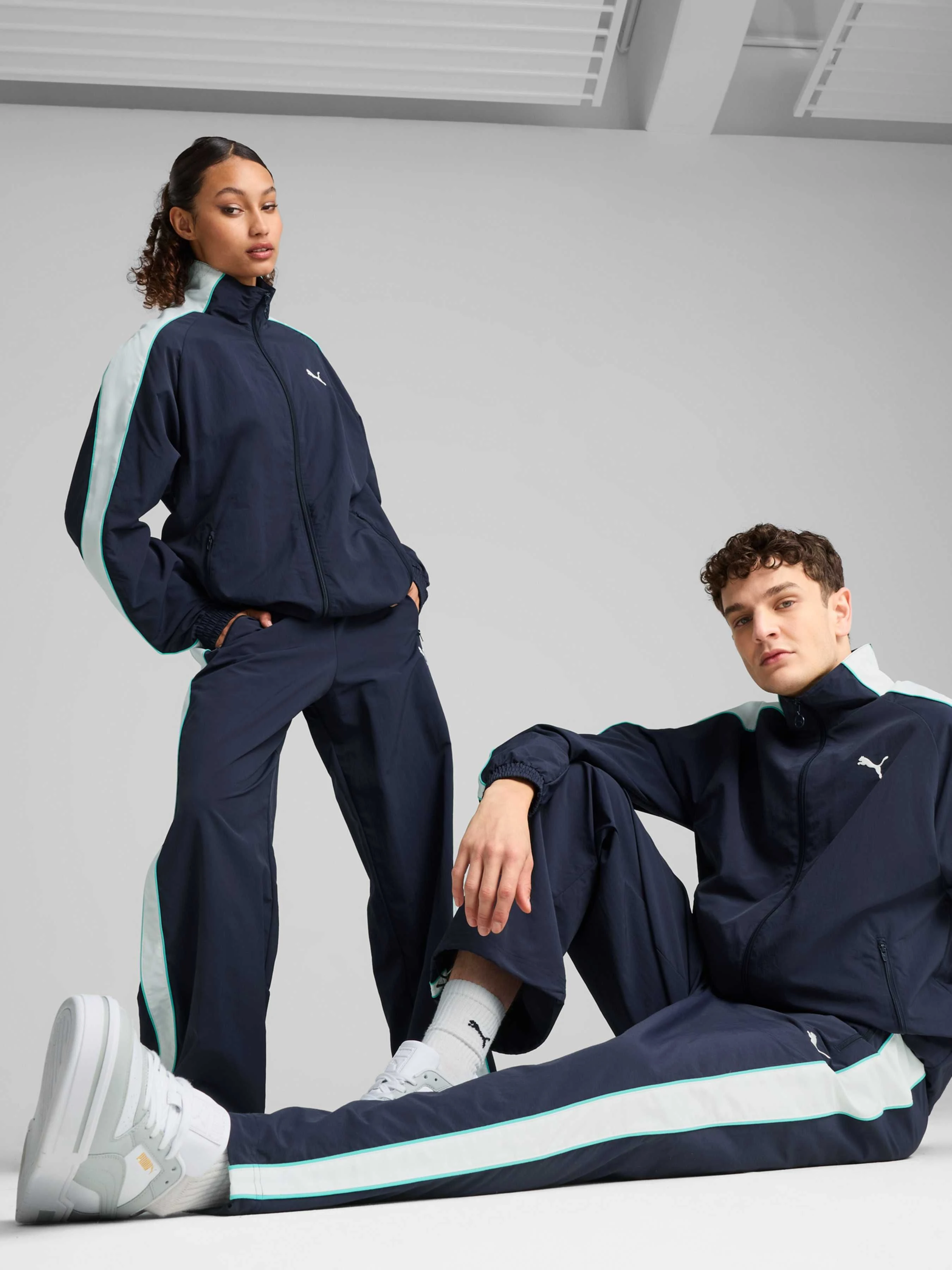 Жіночі Спортивні штани PUMA T7 Oversized Track Pants фото 3