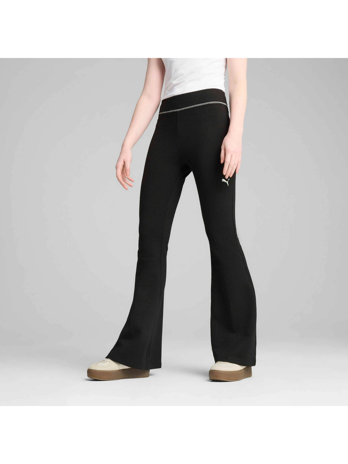 Брюки PUMA Dare To Flared Leggings модель 629809 Брюки PUMA Dare To Flared Leggings модель 629809 Фото