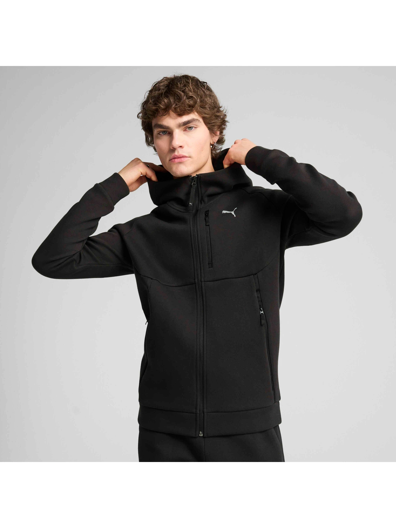 Худи и свитшоты PUMA Tech Full-zip Hoodie модель 629674 Худи и свитшоты PUMA Tech Full-zip Hoodie модель 629674 Фото