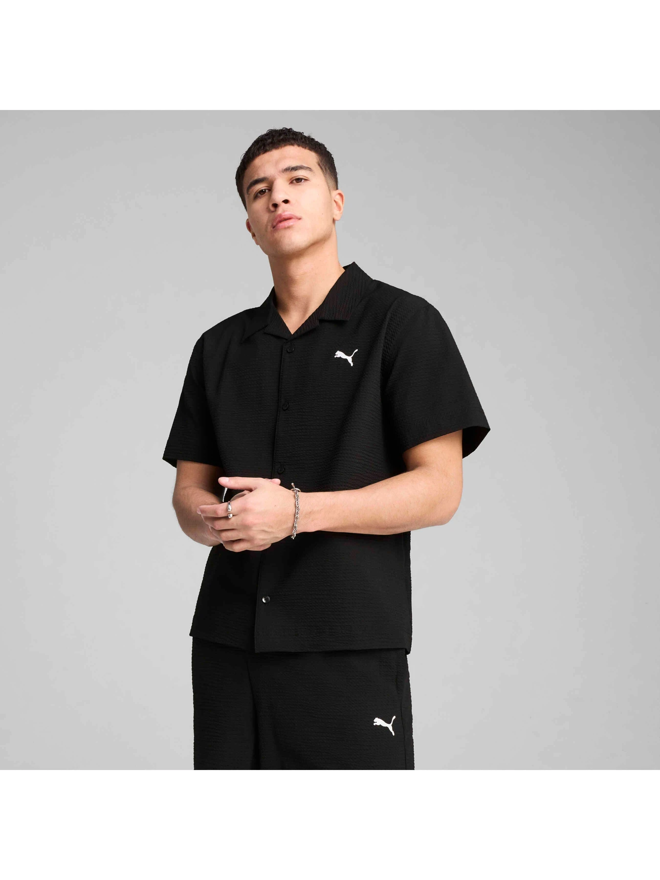 Сорочки PUMA Wardrobe Ess Relaxed Shirt модель 629663 Сорочки PUMA Wardrobe Ess Relaxed Shirt модель 629663 Фото
