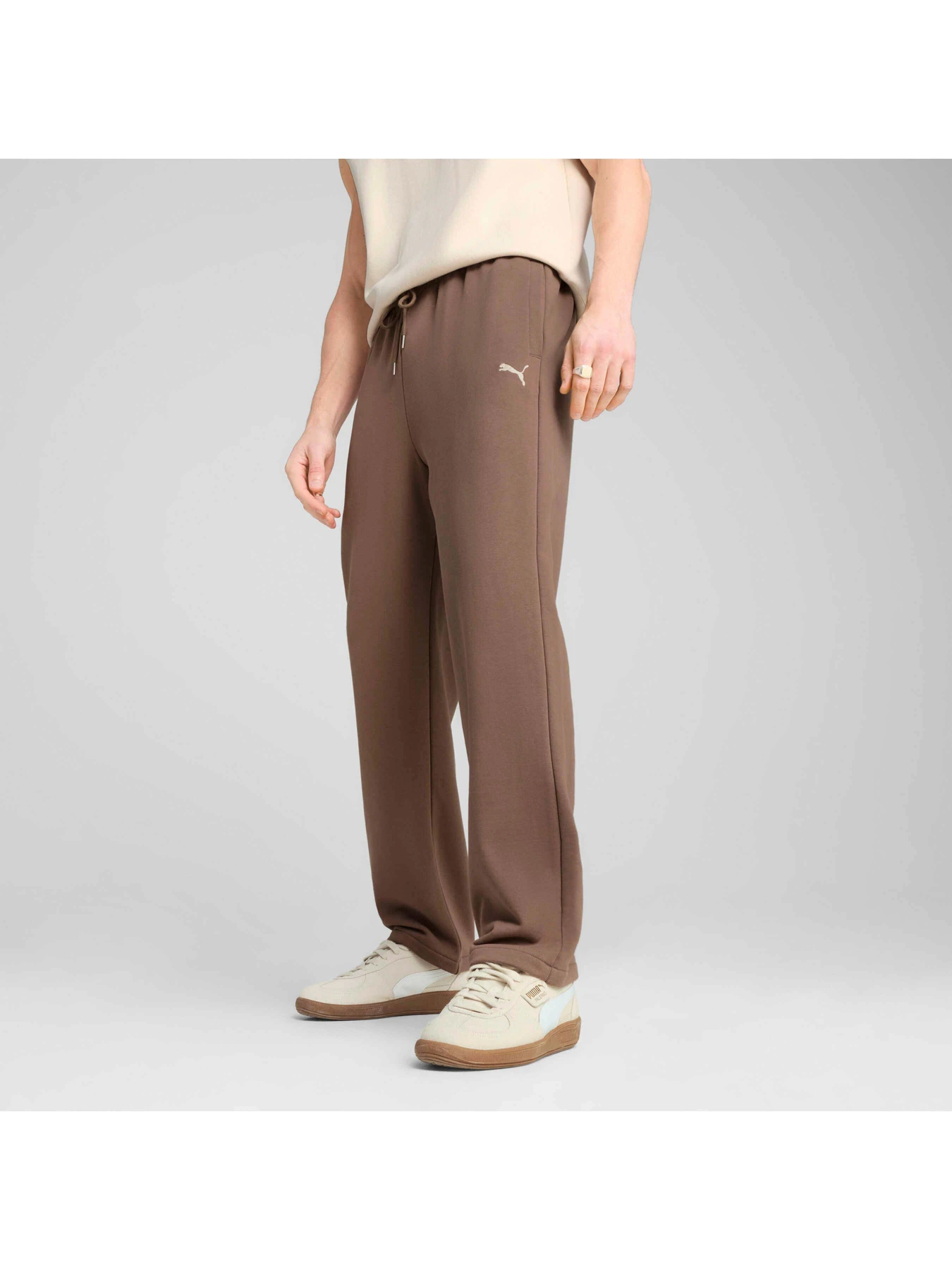 Брюки PUMA Wardrobe Ess Sweatpants модель 629651 Брюки PUMA Wardrobe Ess Sweatpants модель 629651 Фото