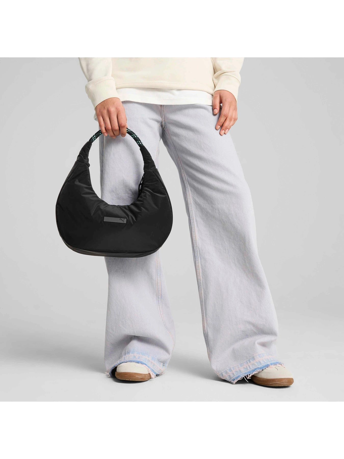 Сумки PUMA .bl Xtrme Hobo Bag модель 091367 Фото