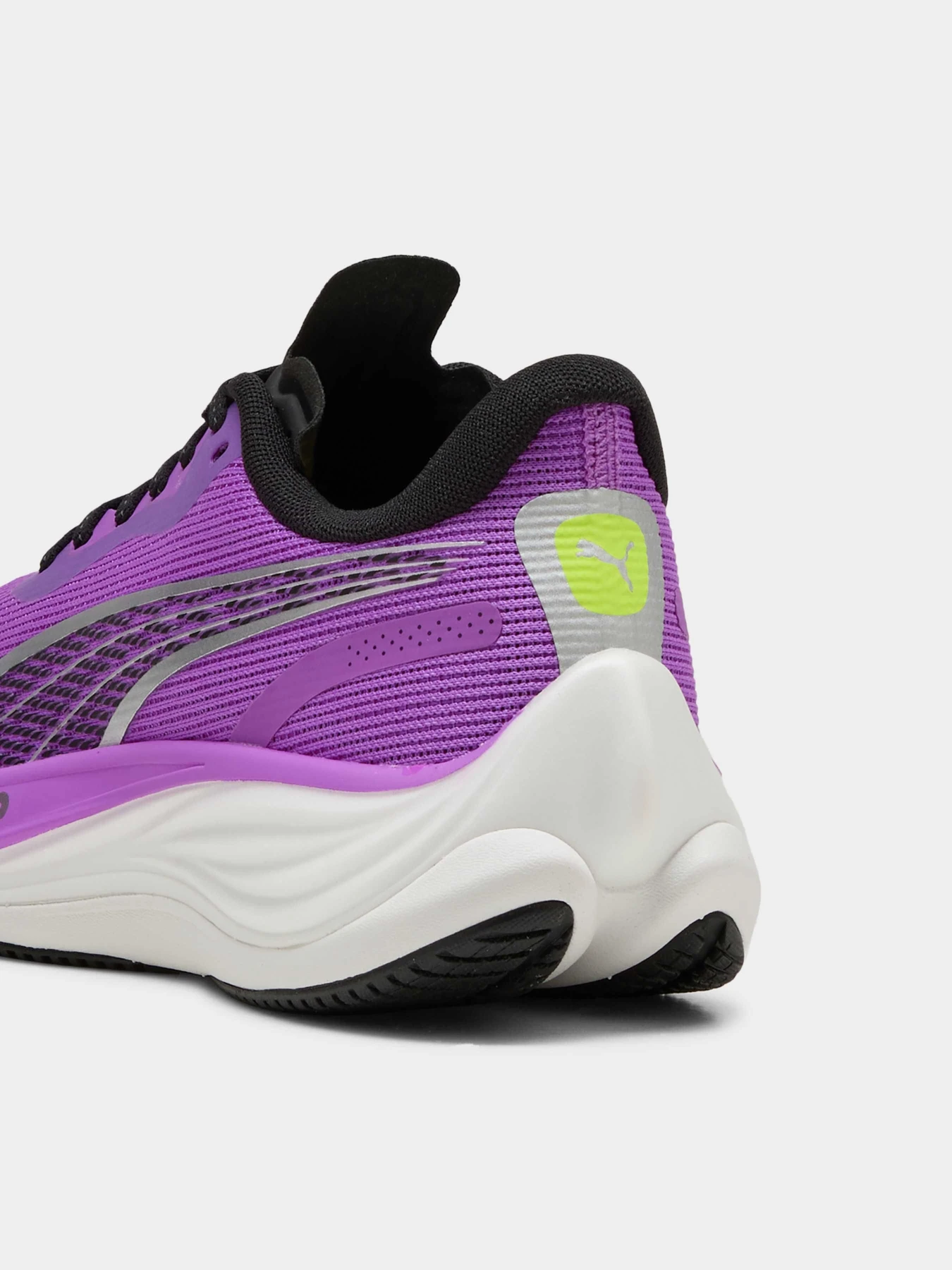 Кроссовки PUMA Velocity Nitro™ 3 Wn модель 377749 Фото
