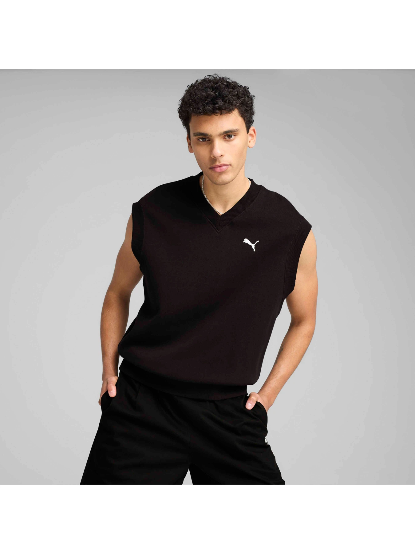 Куртки и дубленки PUMA Wardrobe Ess Relaxed Vest модель 629662 Куртки и дубленки PUMA Wardrobe Ess Relaxed Vest модель 629662 Фото