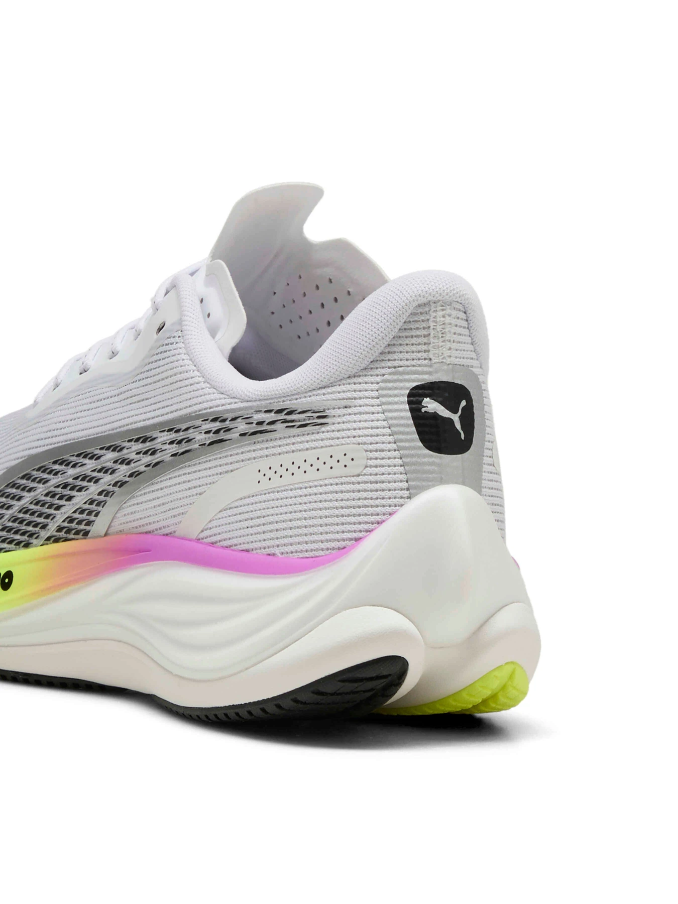 Кросівки PUMA Velocity Nitro™ 3 модель 377748 Фото
