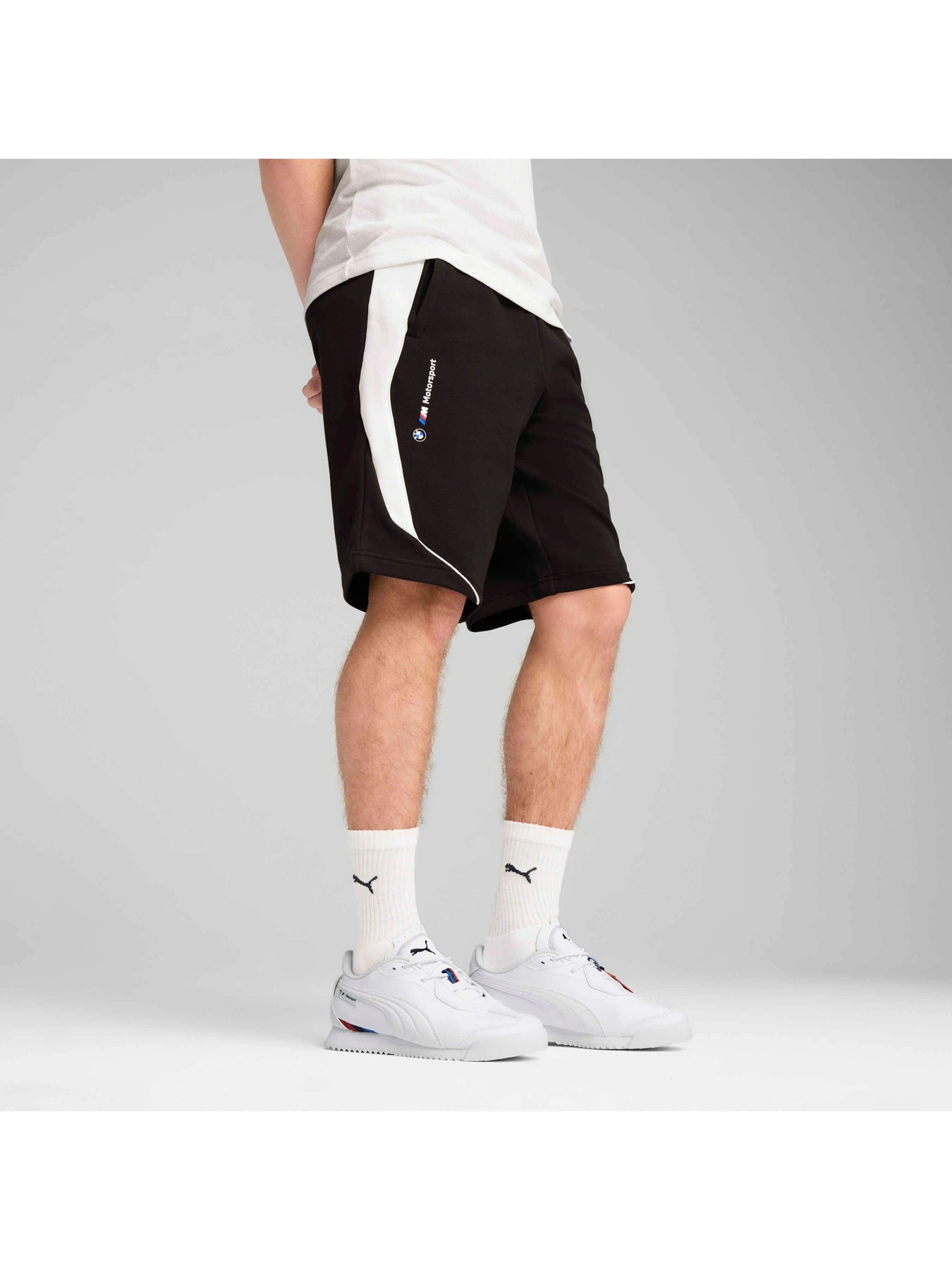 Шорты PUMA Bmw Mms Sweat Shorts модель 630618 Шорты PUMA Bmw Mms Sweat Shorts модель 630618 Фото