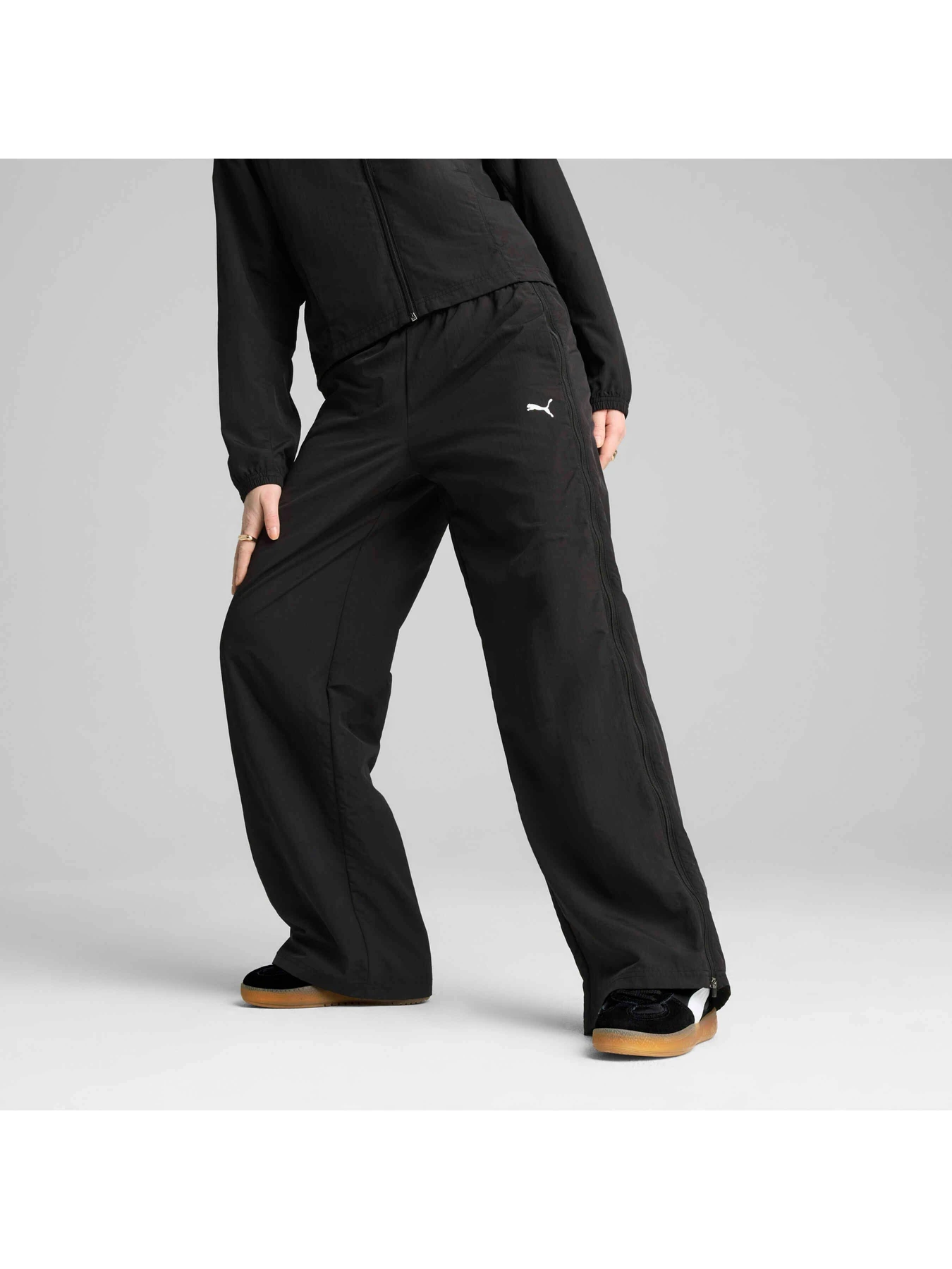 Штани PUMA Dare To Relaxed Pants модель 629808 Штани PUMA Dare To Relaxed Pants модель 629808 Фото