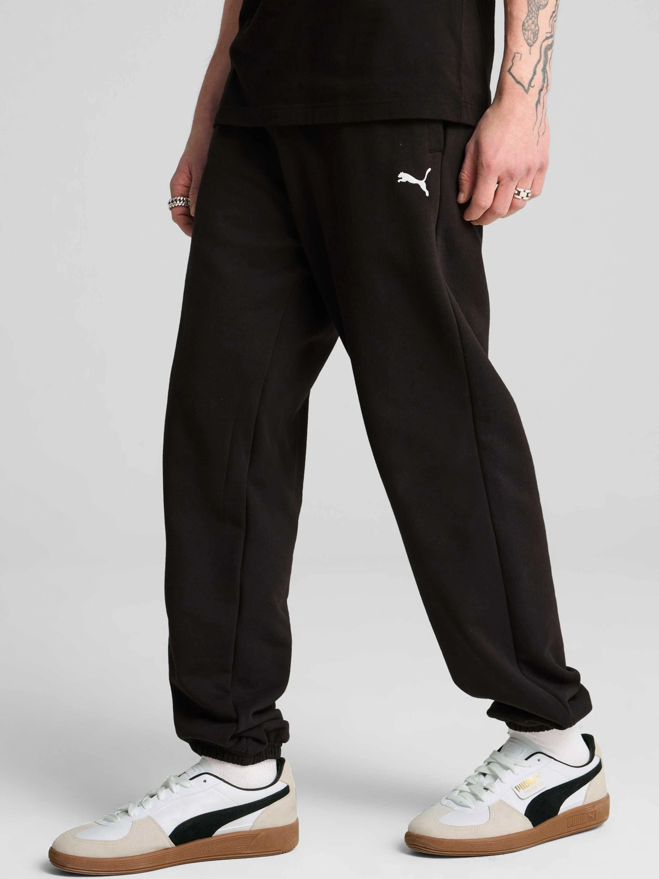 Штани PUMA Wardrobe Ess Sweatpants модель 631535 Фото