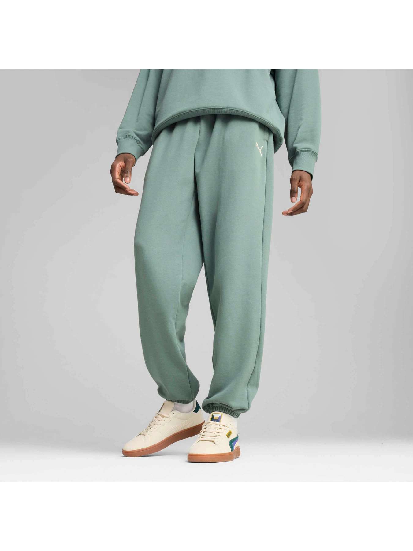 Штани PUMA Wardrobe Ess Sweatpants модель 631535 Штани PUMA Wardrobe Ess Sweatpants модель 631535 Фото
