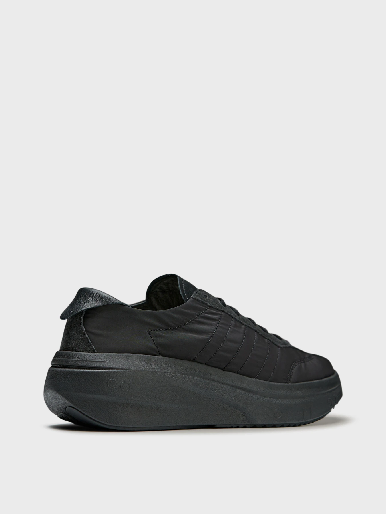 Кроссовки Adidas модель IH8424 Фото