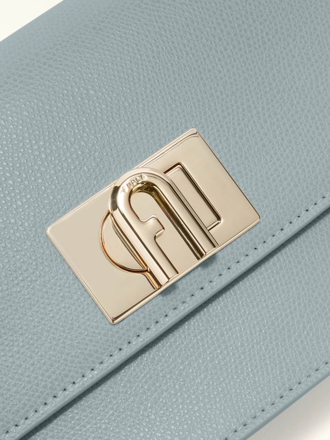 Сумки Furla модель BAFKACOARE000550001007 Сумки Furla модель BAFKACOARE000550001007 Фото
