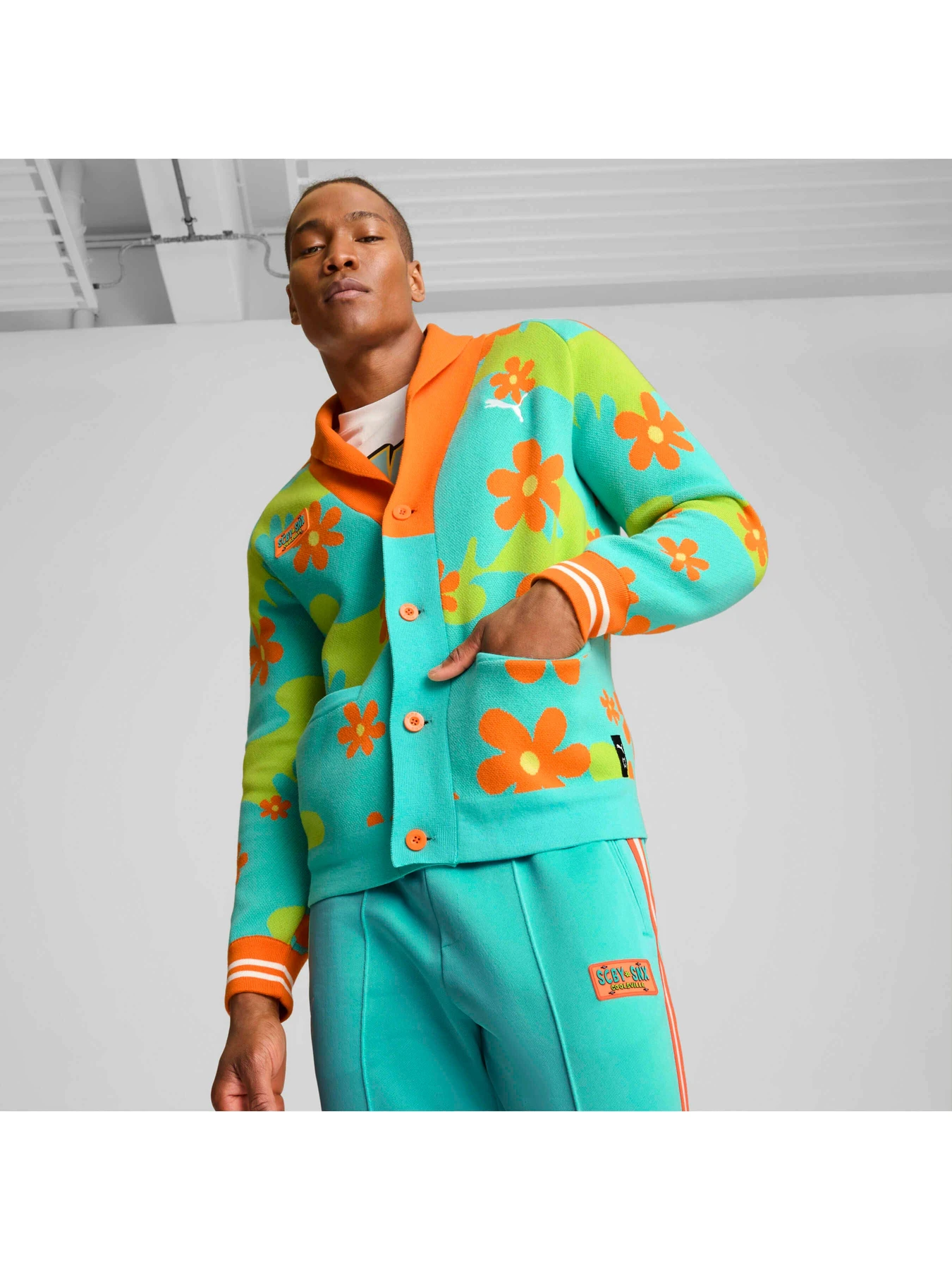 Худи и свитшоты PUMA Hoops x Scooby Doo Sweater модель 630372 Худи и свитшоты PUMA Hoops x Scooby Doo Sweater модель 630372 Фото