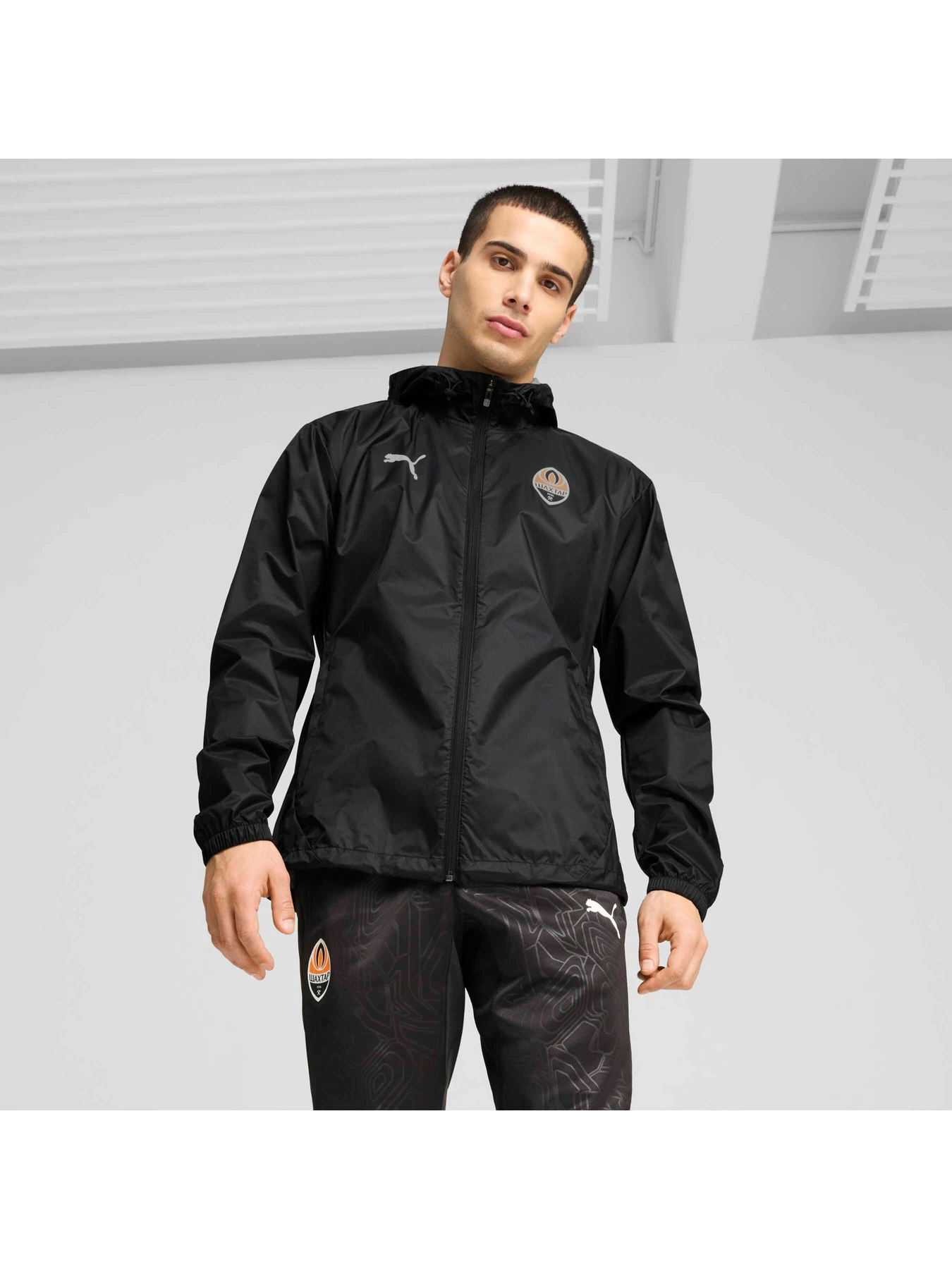 Куртки та дублянки PUMA Fcsd All Weather Jacket модель 777859 Куртки та дублянки PUMA Fcsd All Weather Jacket модель 777859 Фото