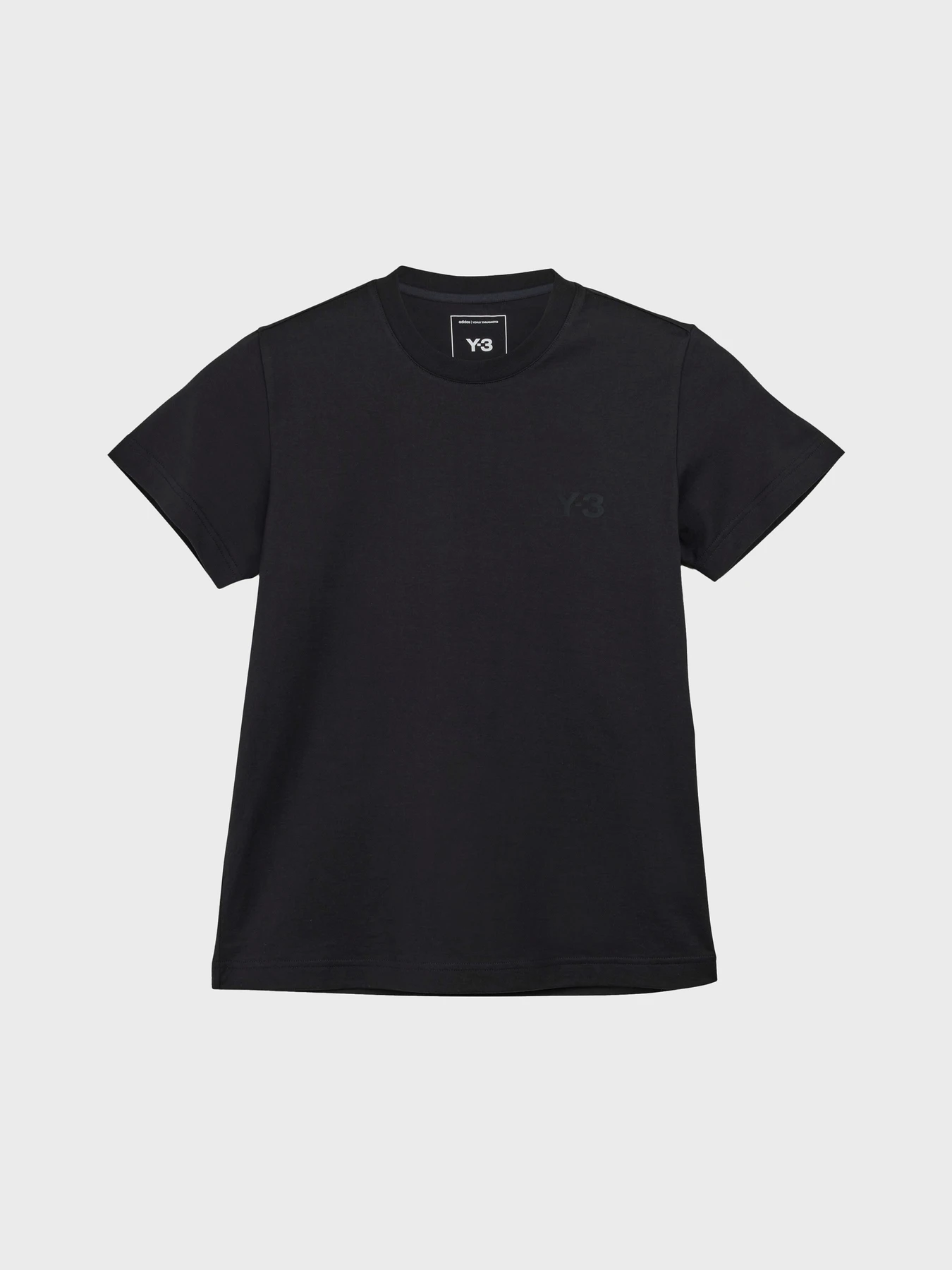 Футболки і поло Adidas модель IW0069 Футболки і поло Adidas модель IW0069 Фото