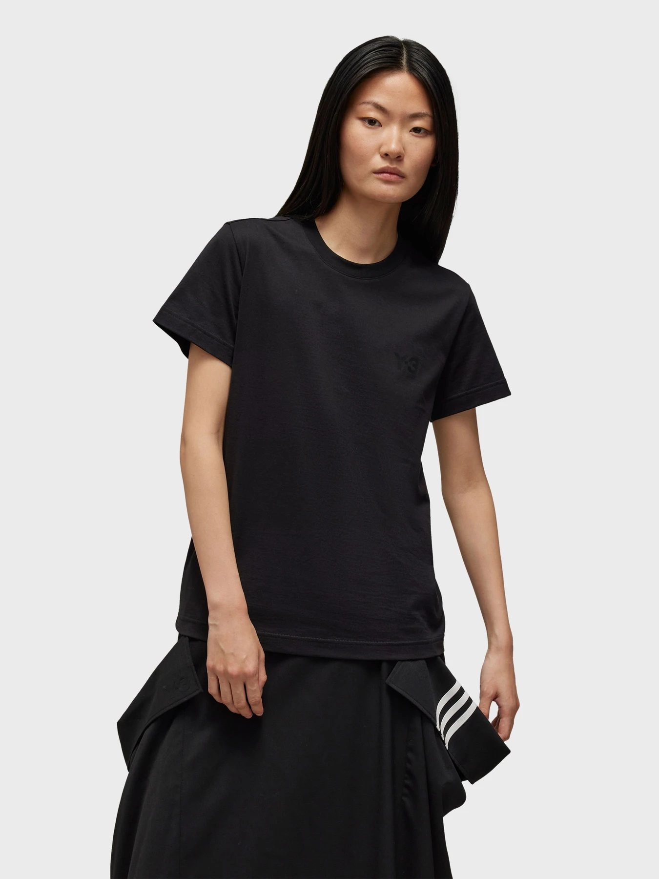 Футболки і поло Adidas модель IW0069 Футболки і поло Adidas модель IW0069 Фото