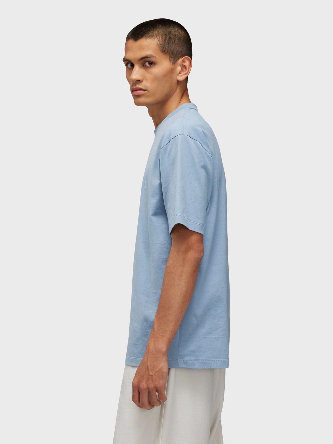 Футболки і поло Adidas модель JD9830 Футболки і поло Adidas модель JD9830 Фото