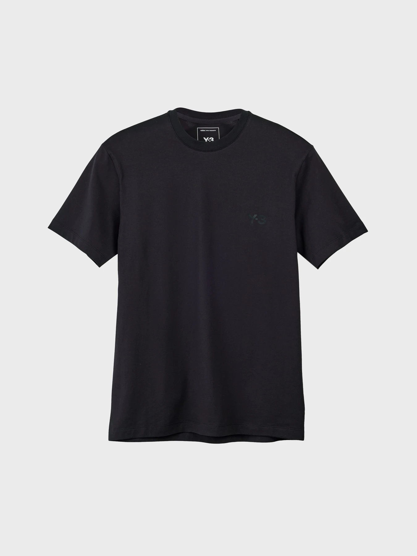 Футболки і поло Adidas модель IW2472 Футболки і поло Adidas модель IW2472 Фото