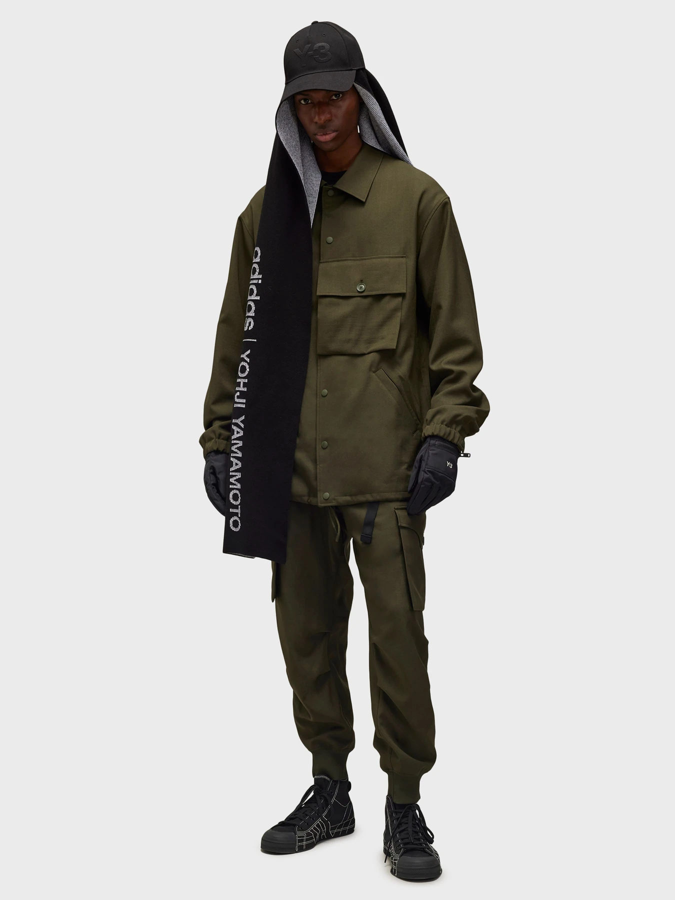 Куртки та дублянки Adidas модель JE3416 Куртки та дублянки Adidas модель JE3416 Фото
