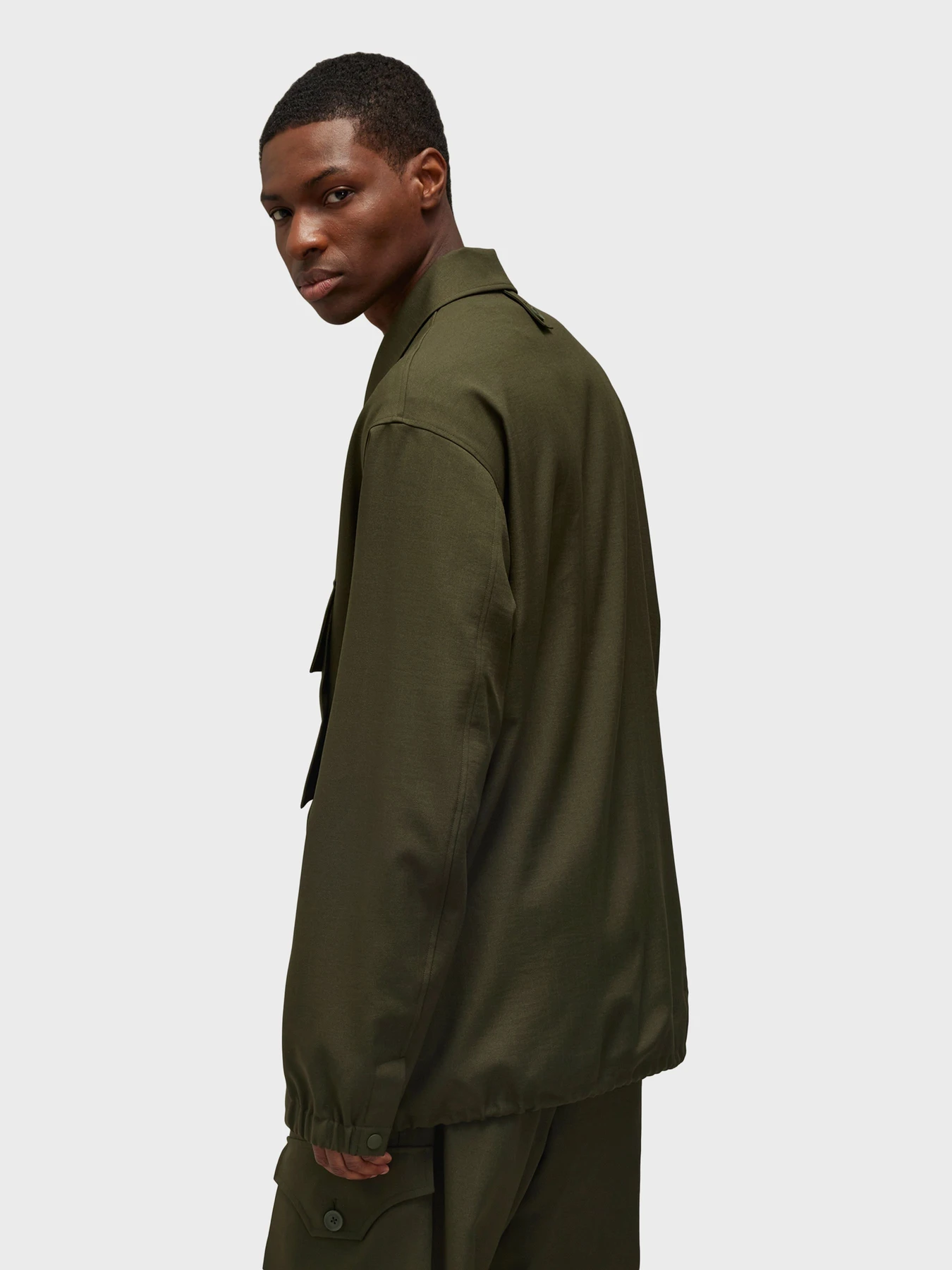 Куртки та дублянки Adidas модель JE3416 Куртки та дублянки Adidas модель JE3416 Фото