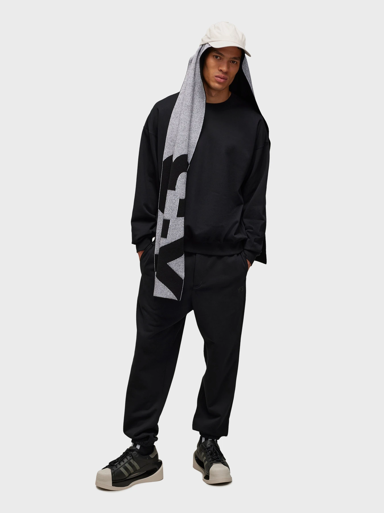Брюки Adidas модель IW0074 Фото