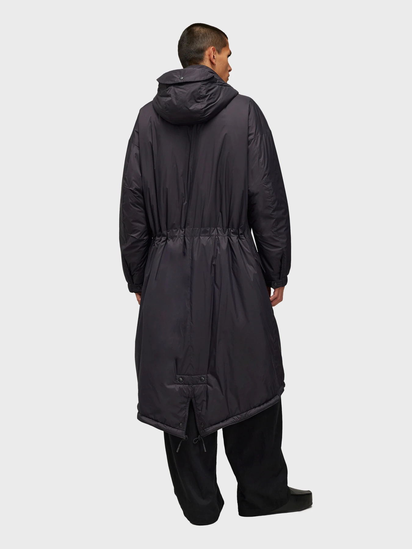 Куртки та дублянки Adidas модель IW7486 Фото