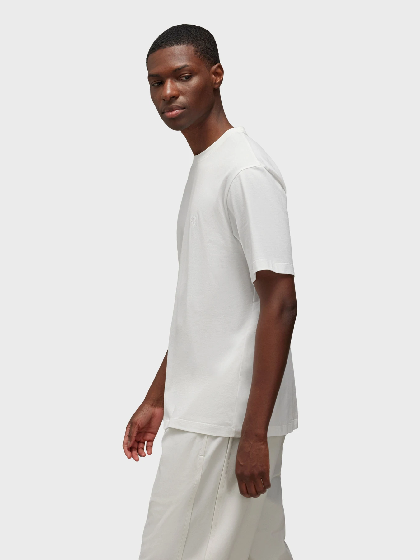 Футболки и поло Adidas Y-3 модель JD9829 Футболки и поло Adidas Y-3 модель JD9829 Фото