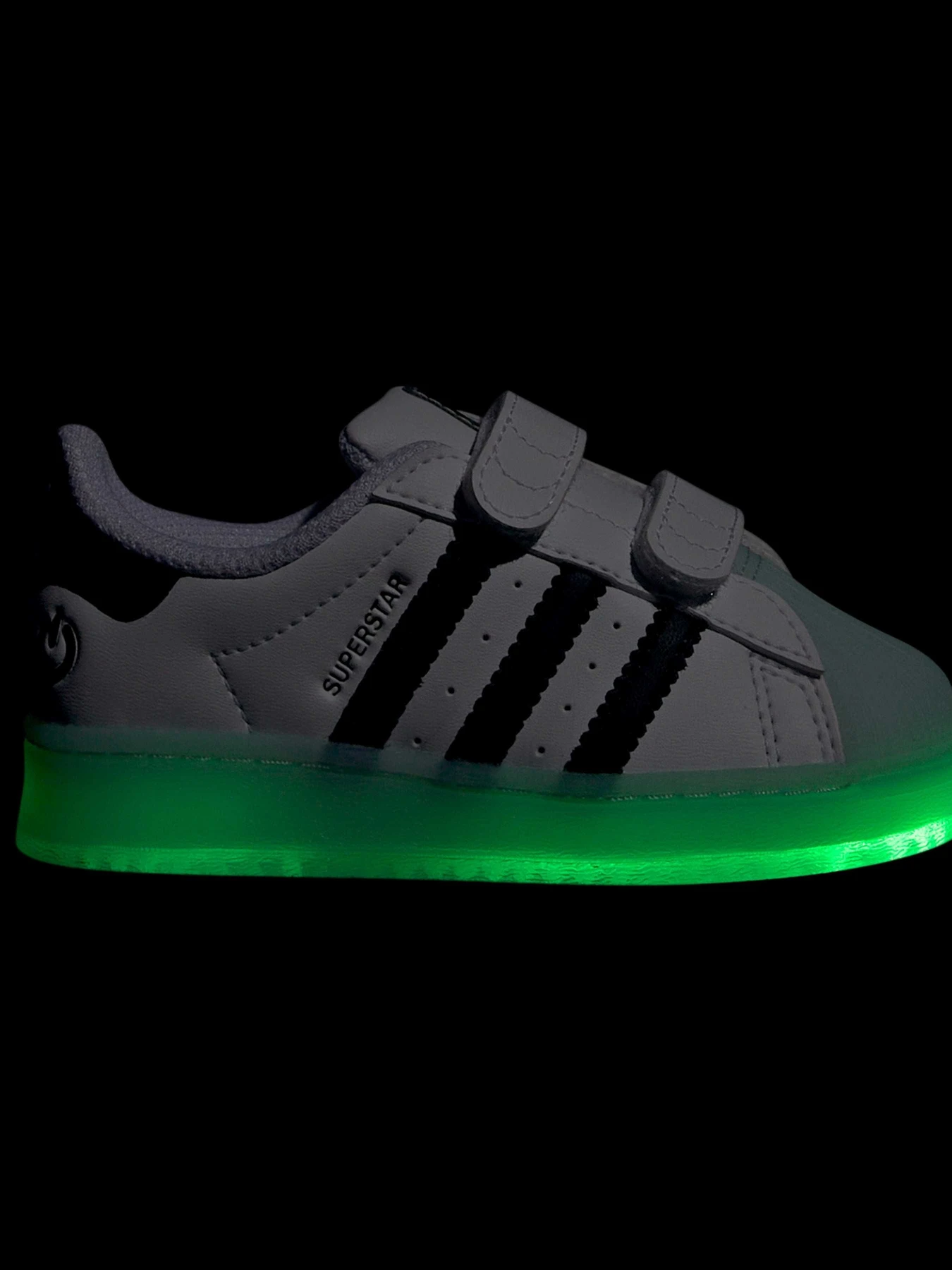 Кроссовки Adidas Superstar модель IG7005 Кроссовки Adidas Superstar модель IG7005 Фото