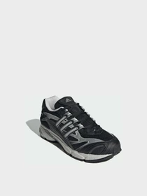 Кроссовки Adidas модель IH0404 Фото
