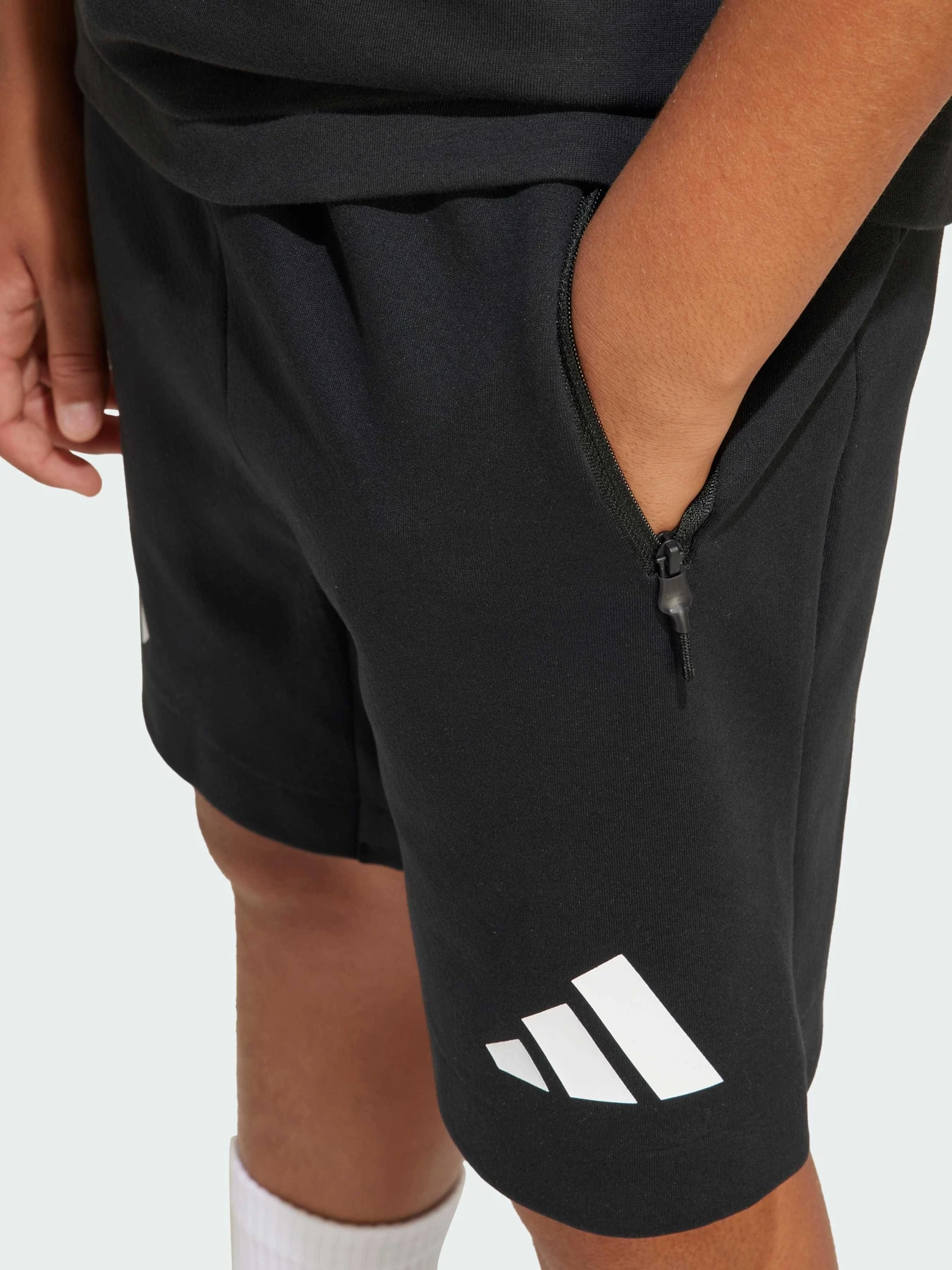 Шорты Adidas ZNE модель JD0010 Фото