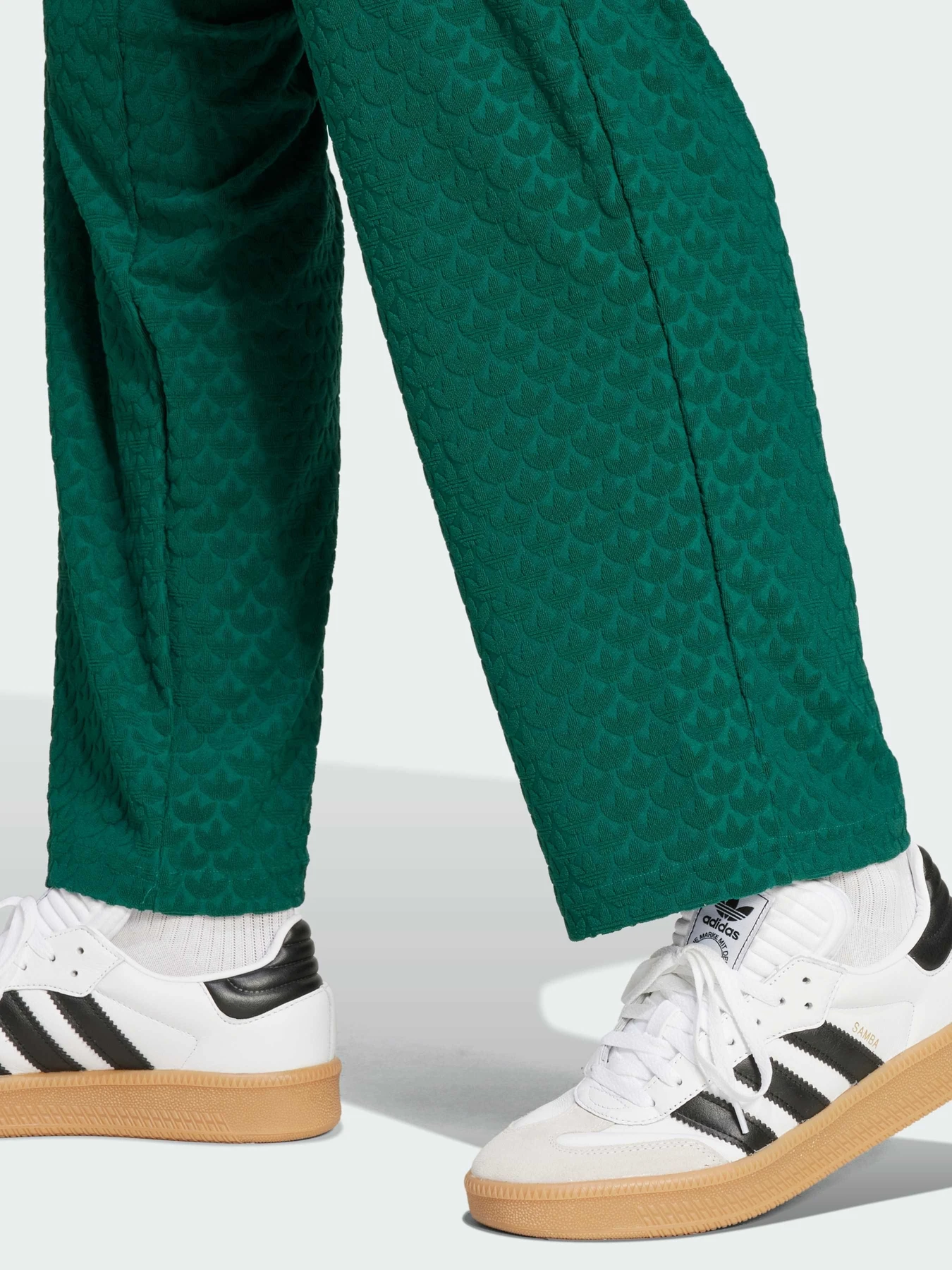 Брюки Adidas Graphics модель JD0699 Фото