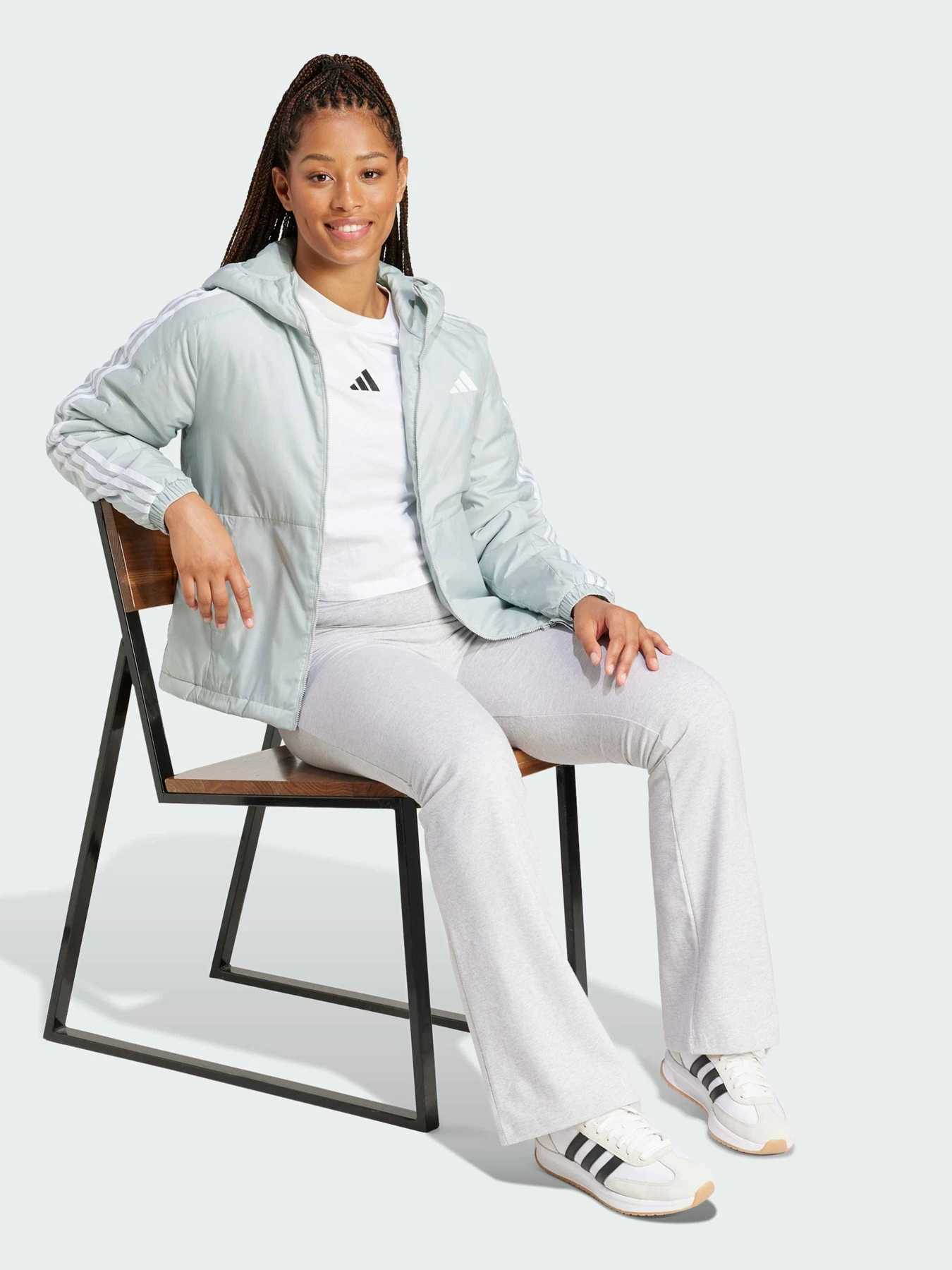 Куртки та дублянки Adidas модель JD1026 Куртки та дублянки Adidas модель JD1026 Фото
