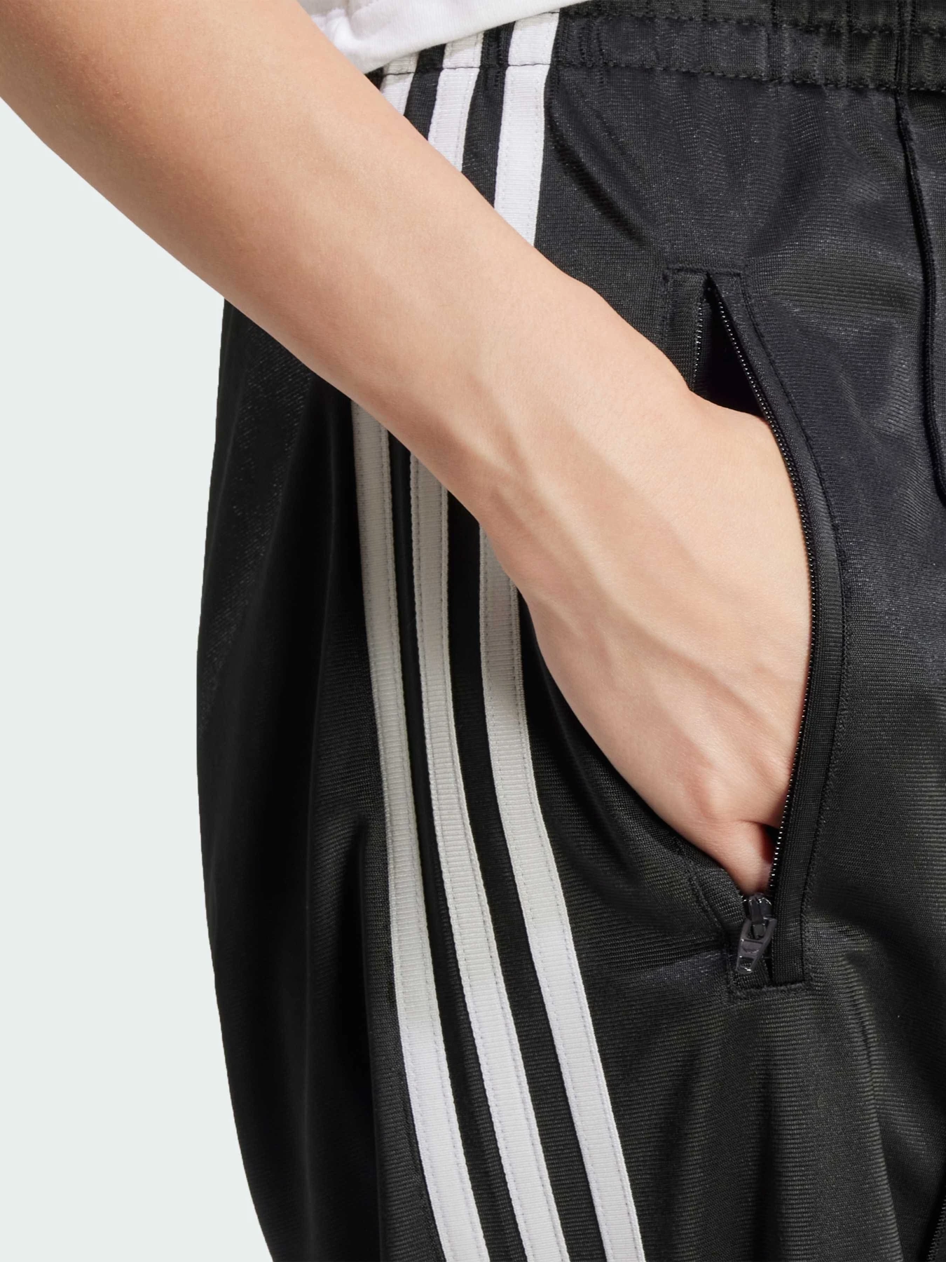 Брюки Adidas модель JC8245 Фото