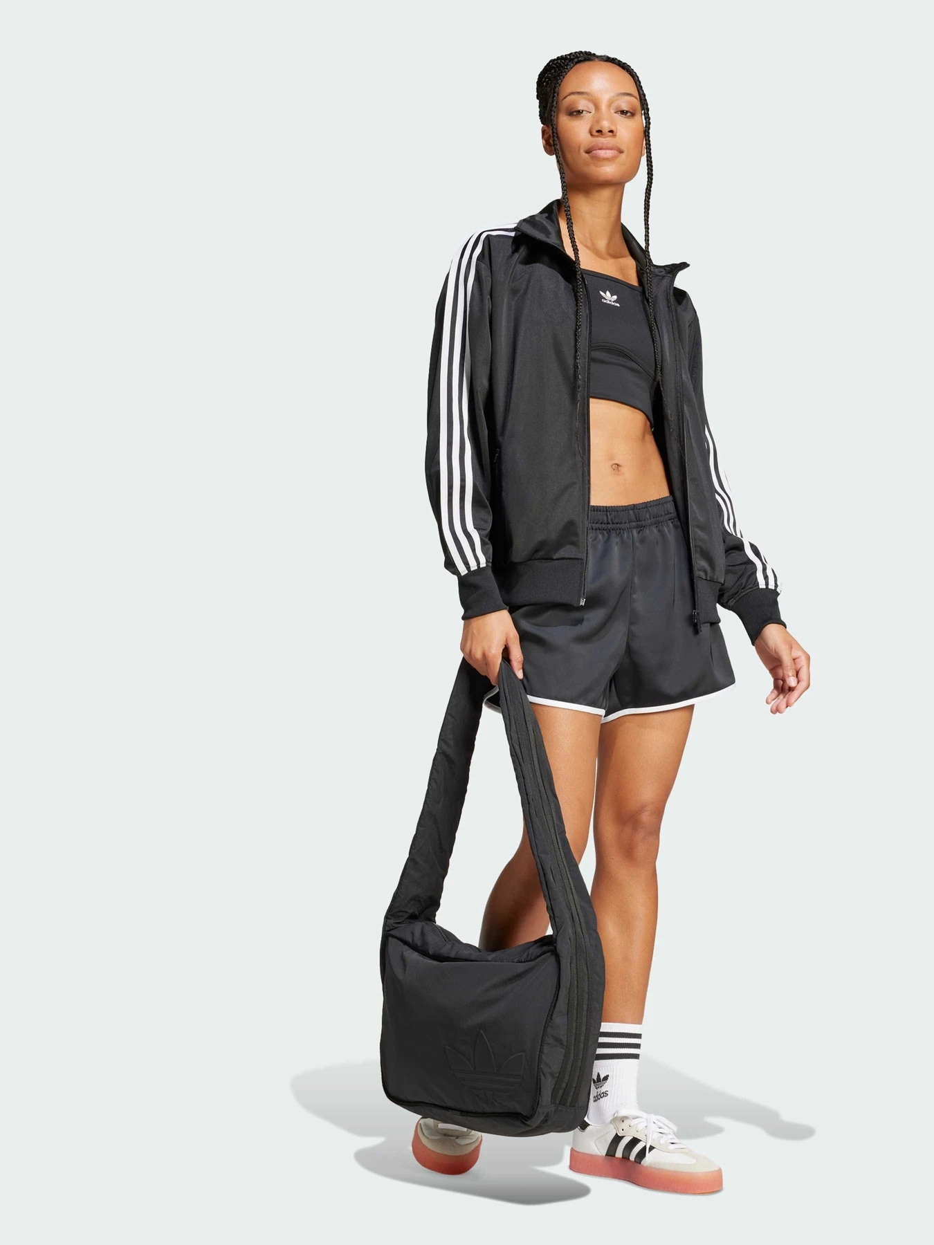 Худи и свитшоты Adidas модель JC8251 Фото
